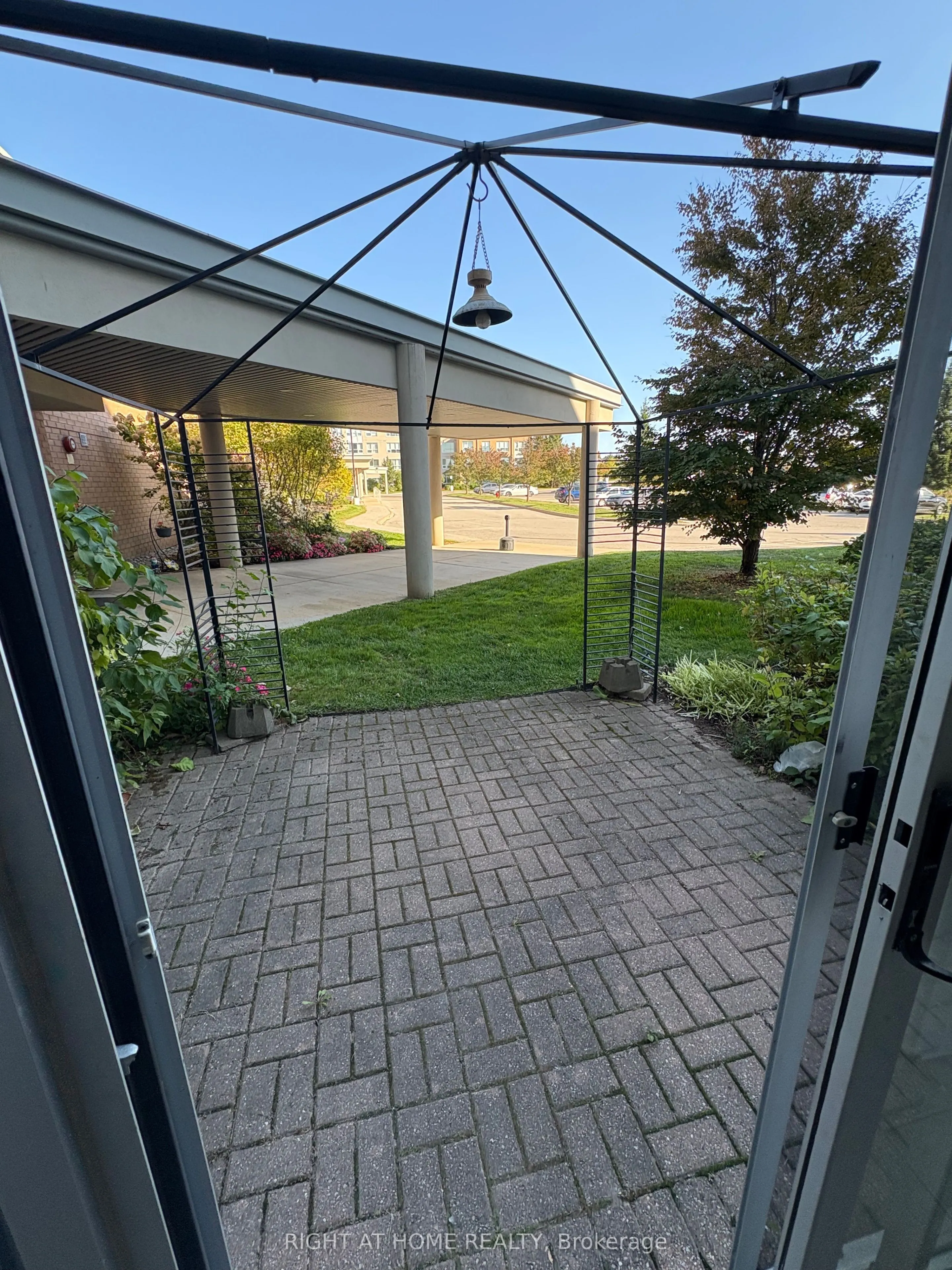 90 Dean Avenue, #101