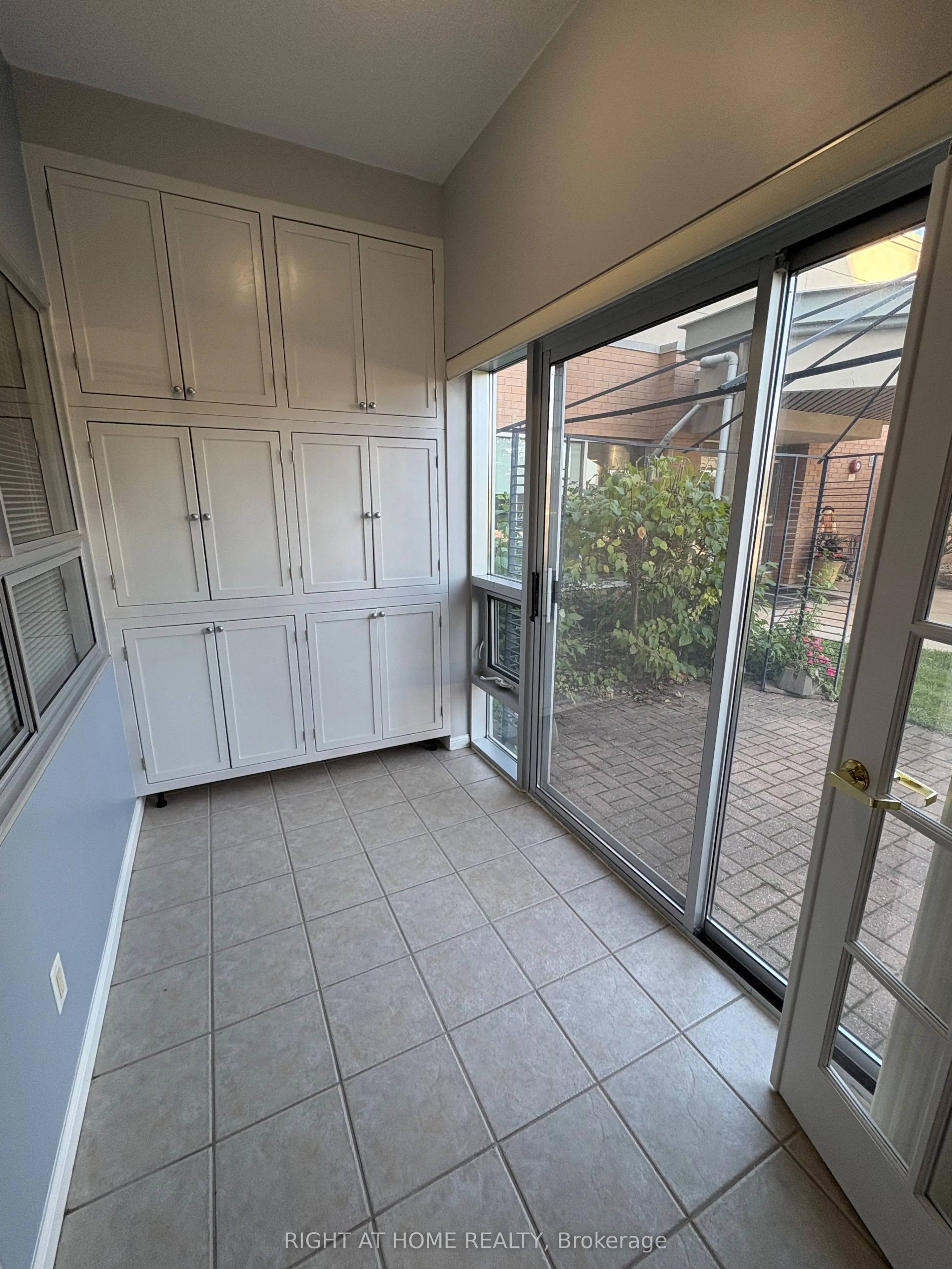 90 Dean Avenue, #101