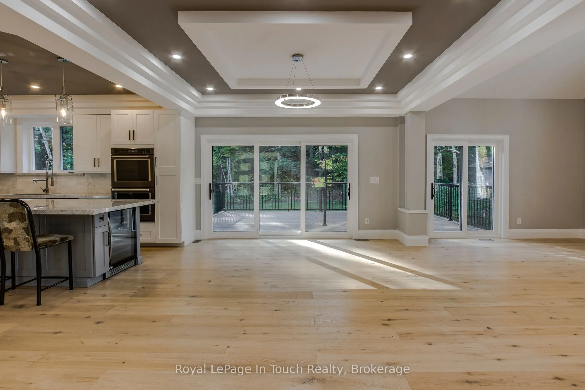 9 Belcourt Crescent