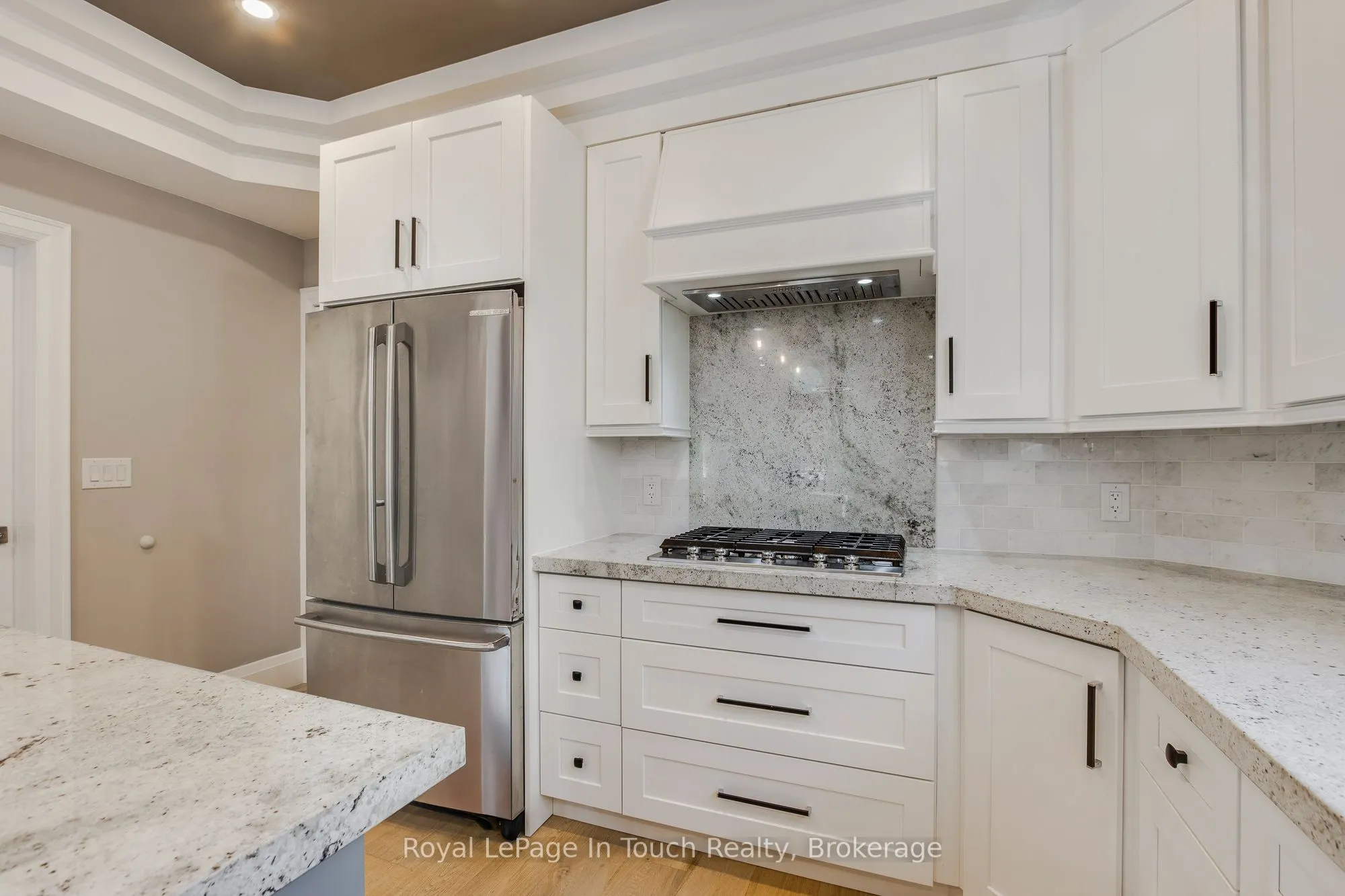 9 Belcourt Crescent