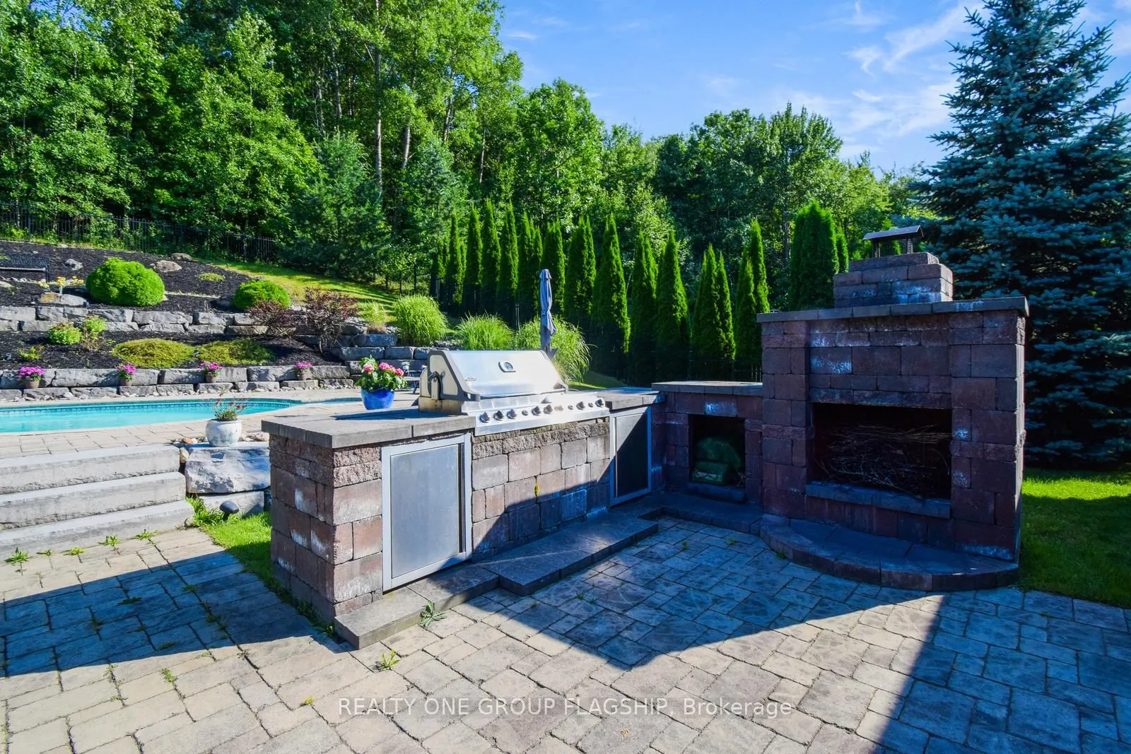 24 Wendat Trail