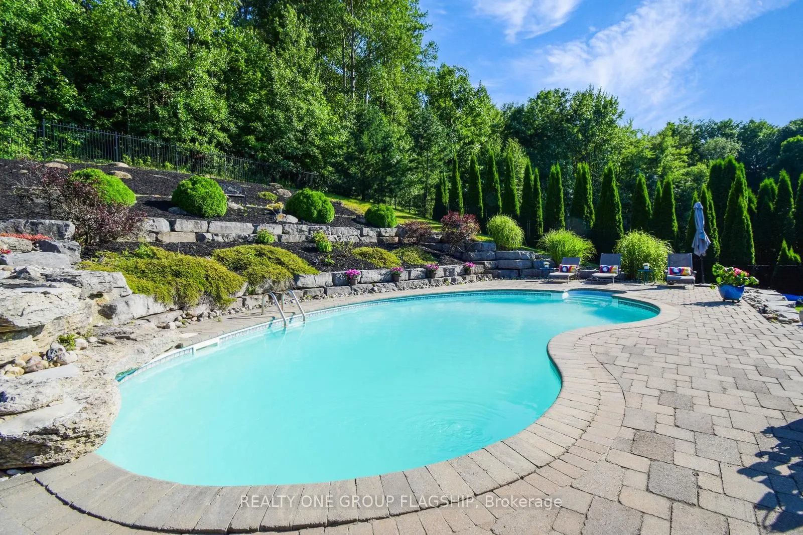 24 Wendat Trail