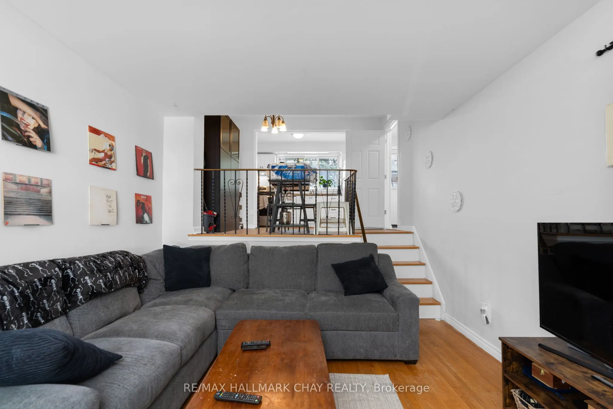 24 CHARLBROOK Avenue, #1, 2, 3