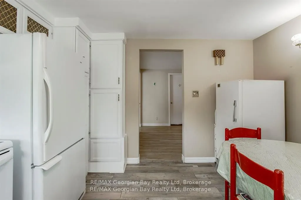 586 Dominion Avenue