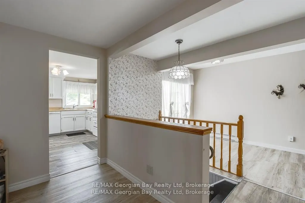 586 Dominion Avenue