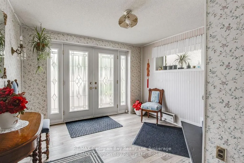 586 Dominion Avenue