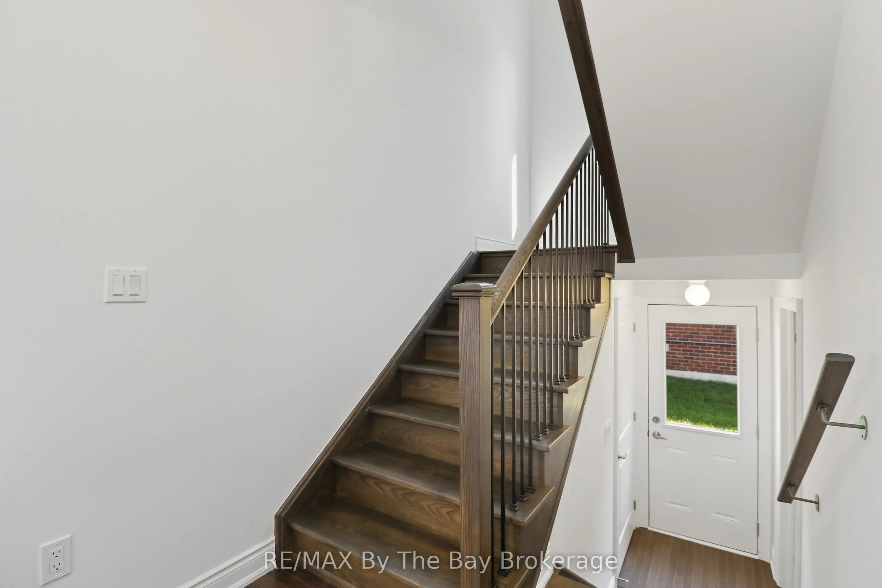 59 Amber Drive