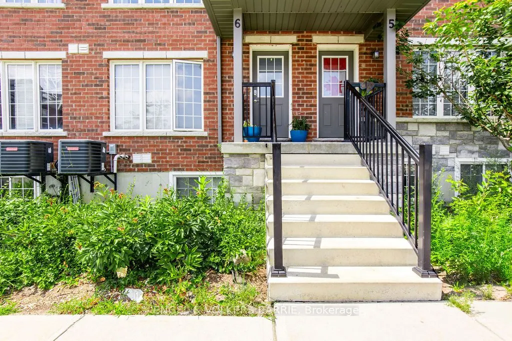 246 Penetanguishene Road, #6