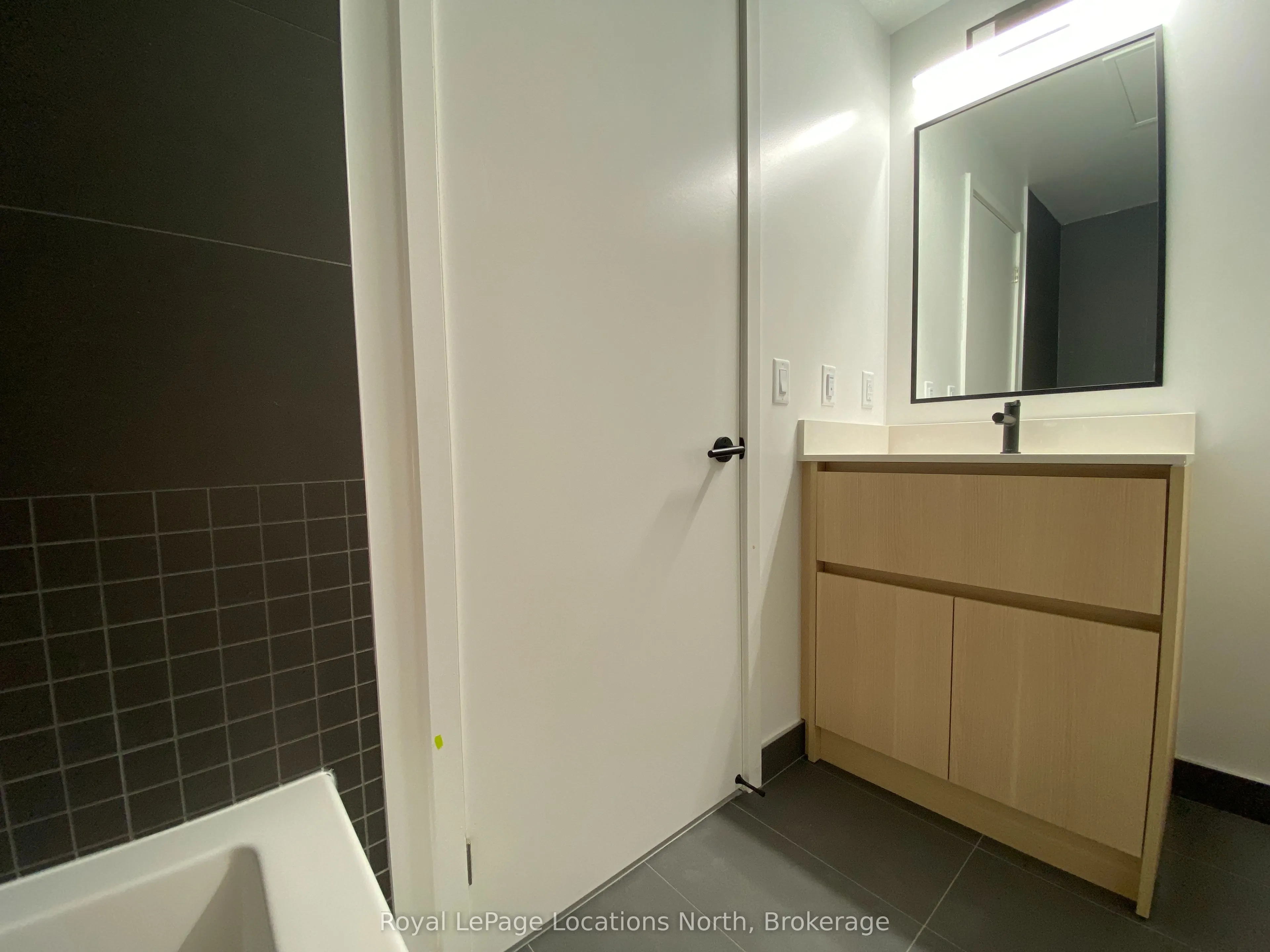 31 HURON Street, #518