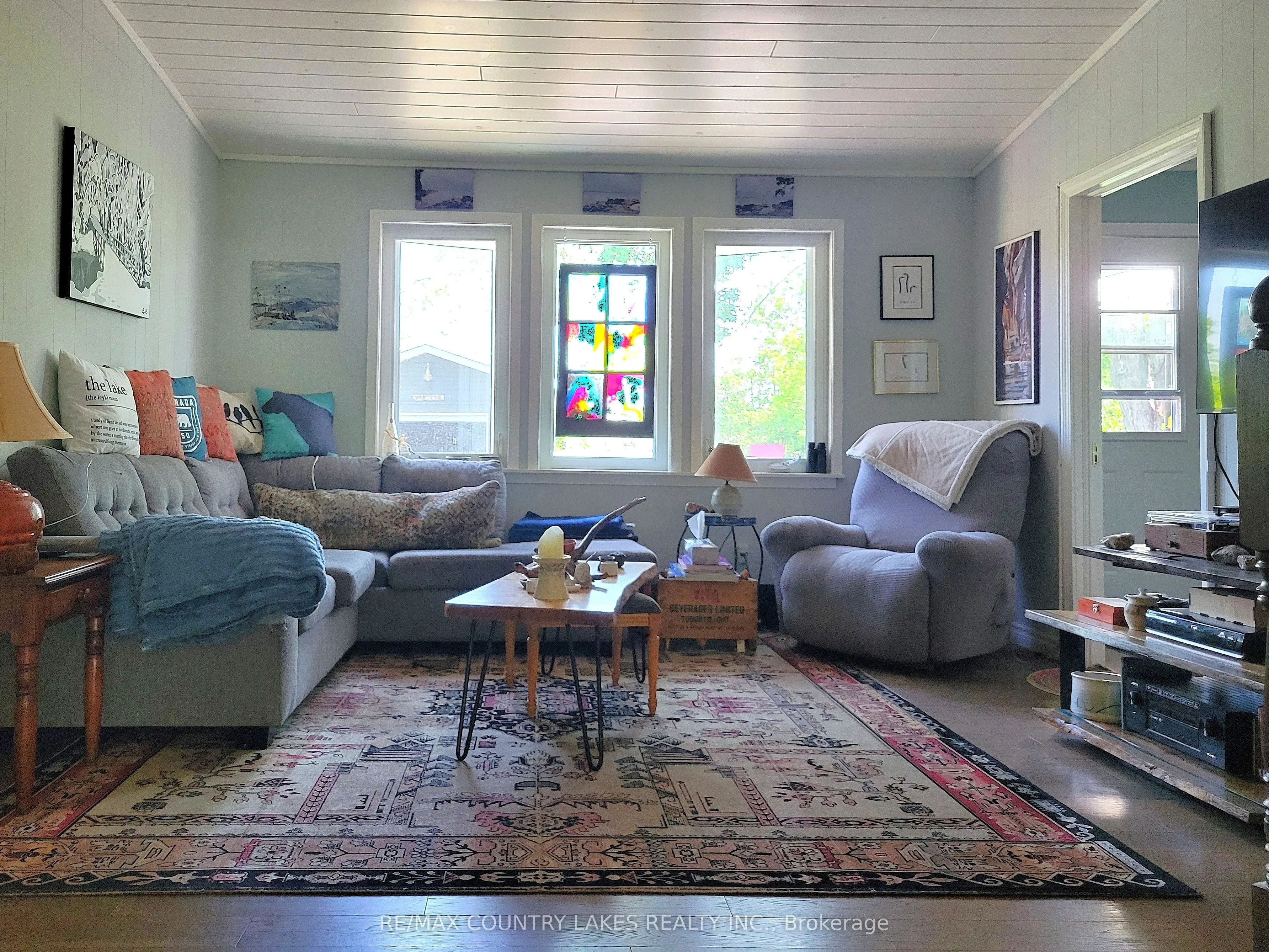 2481 Lakeshore Drive