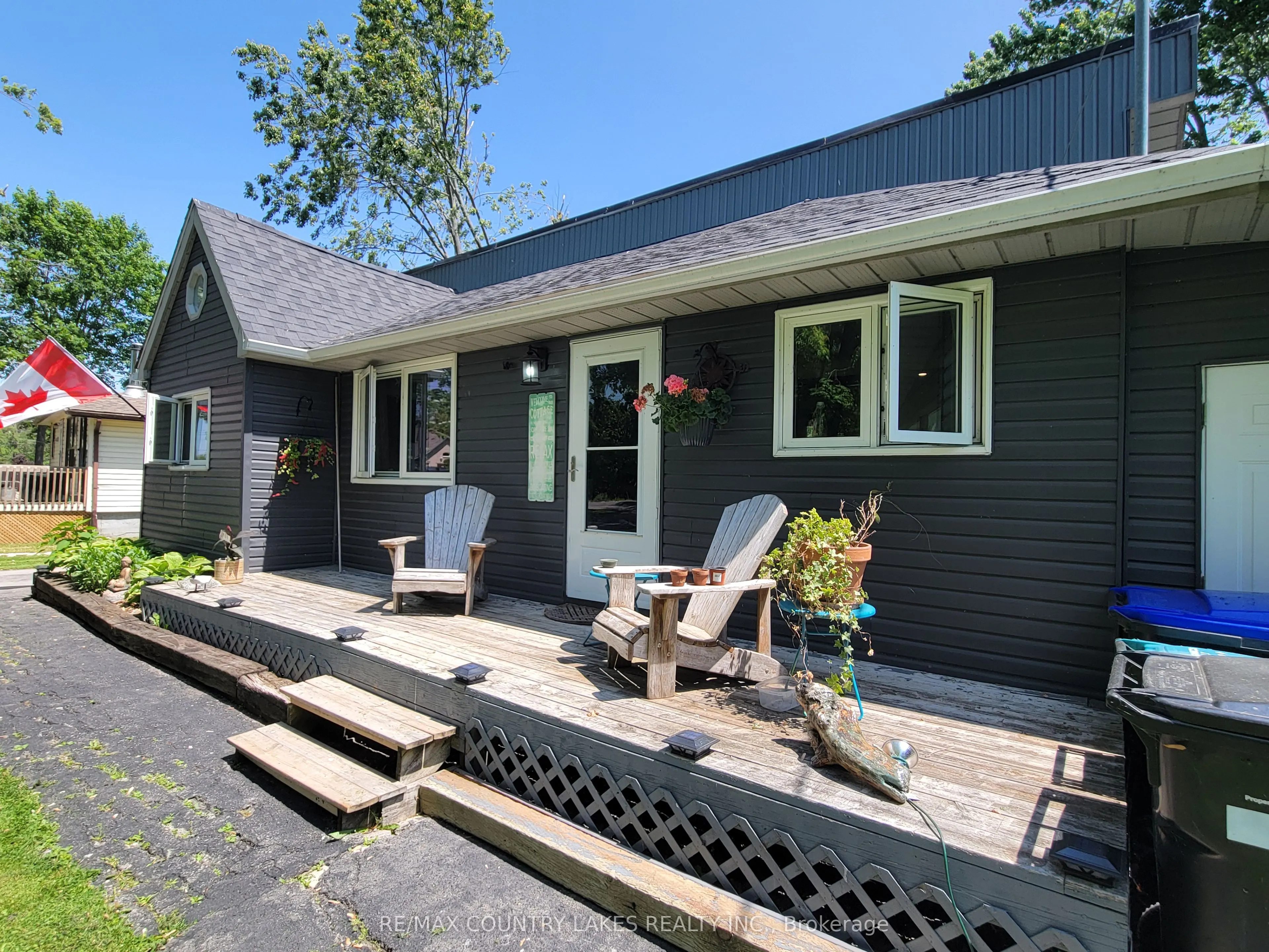 2481 Lakeshore Drive