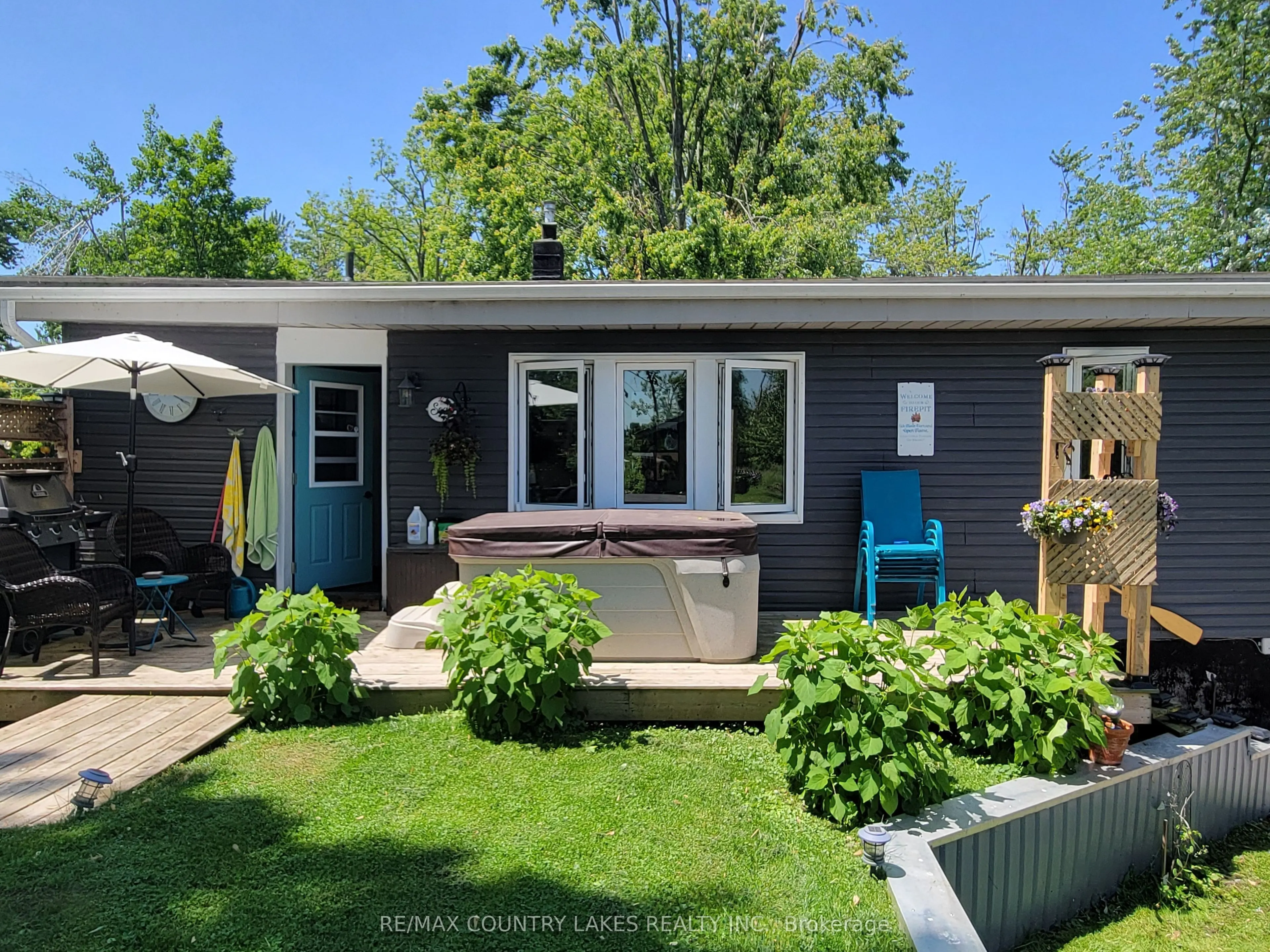 2481 Lakeshore Drive
