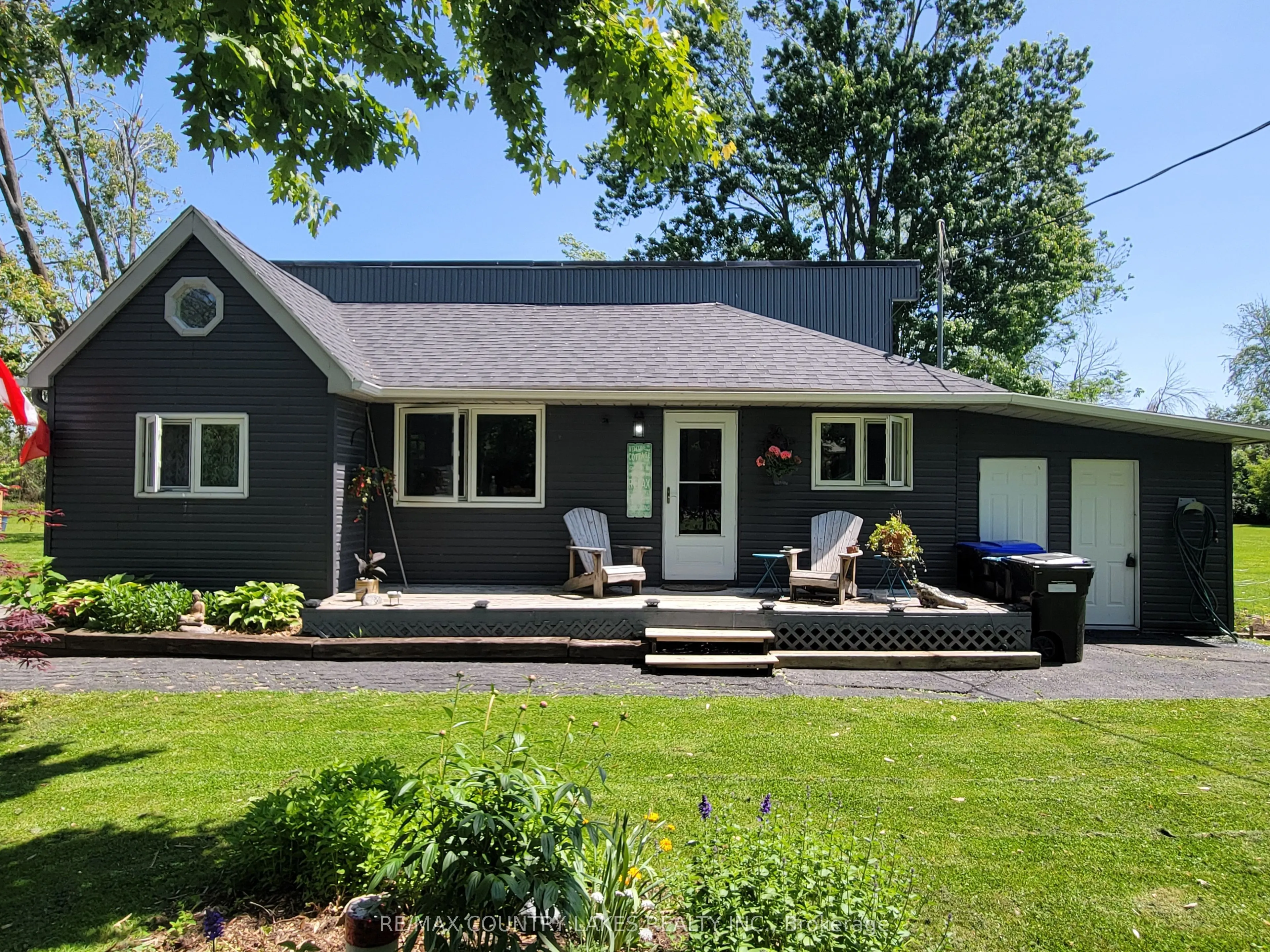 2481 Lakeshore Drive