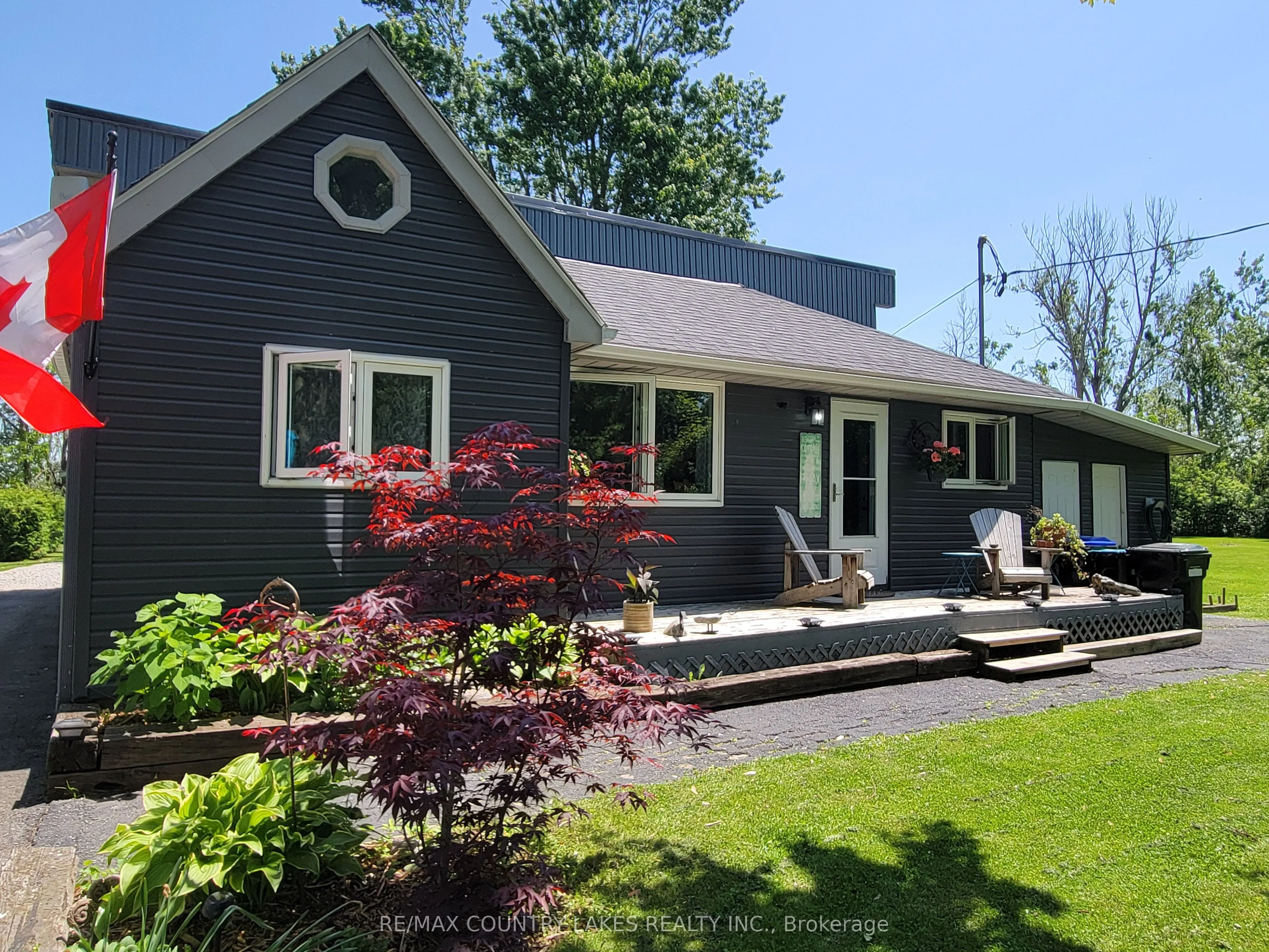 2481 Lakeshore Drive