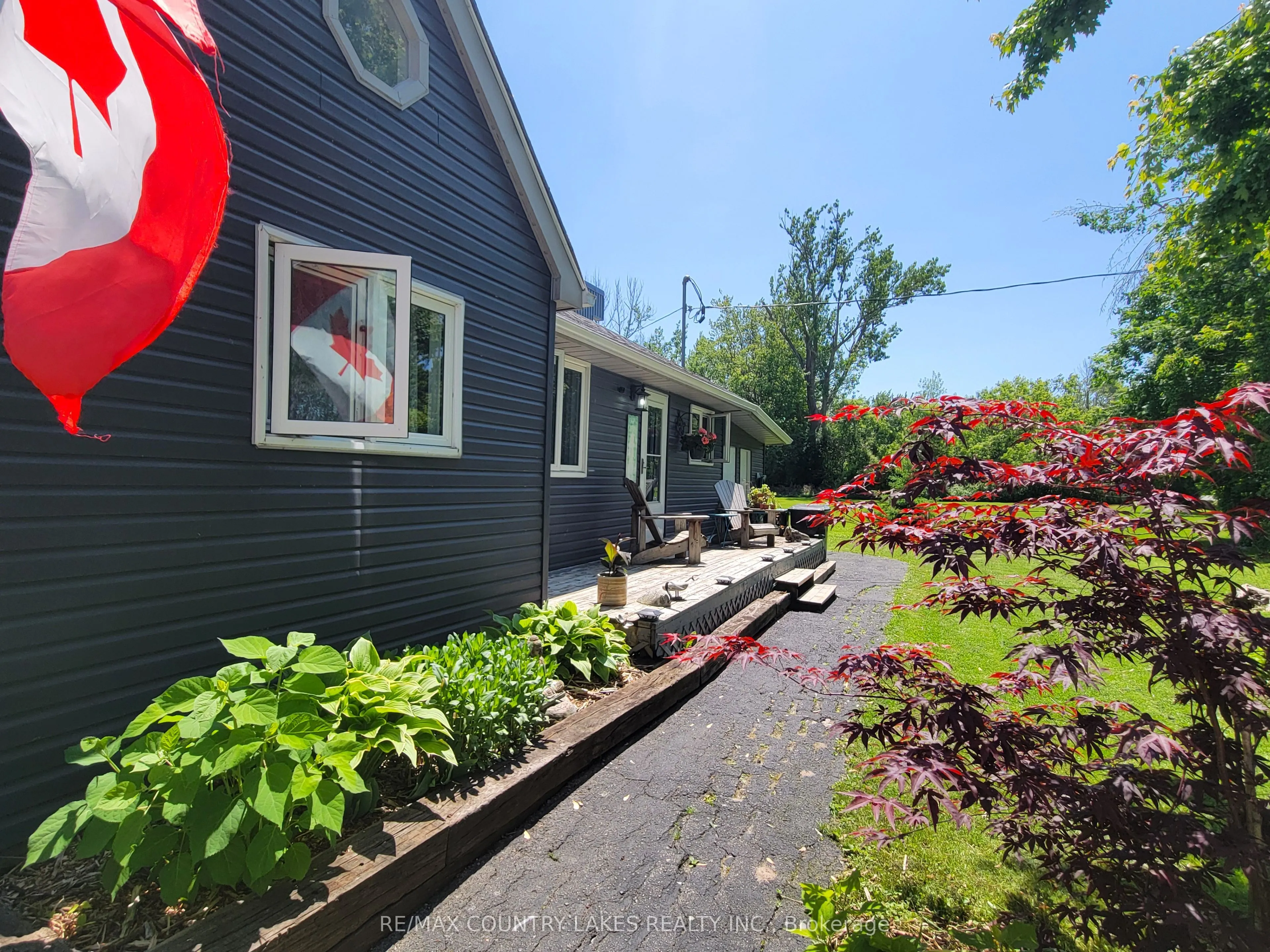 2481 Lakeshore Drive