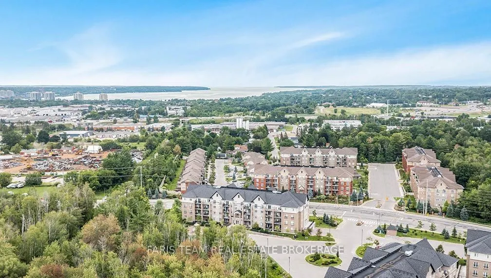 40 Ferndale Drive S, #210