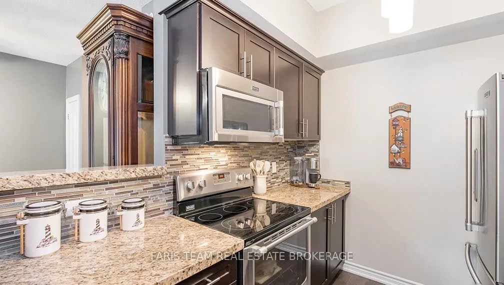 40 Ferndale Drive S, #210