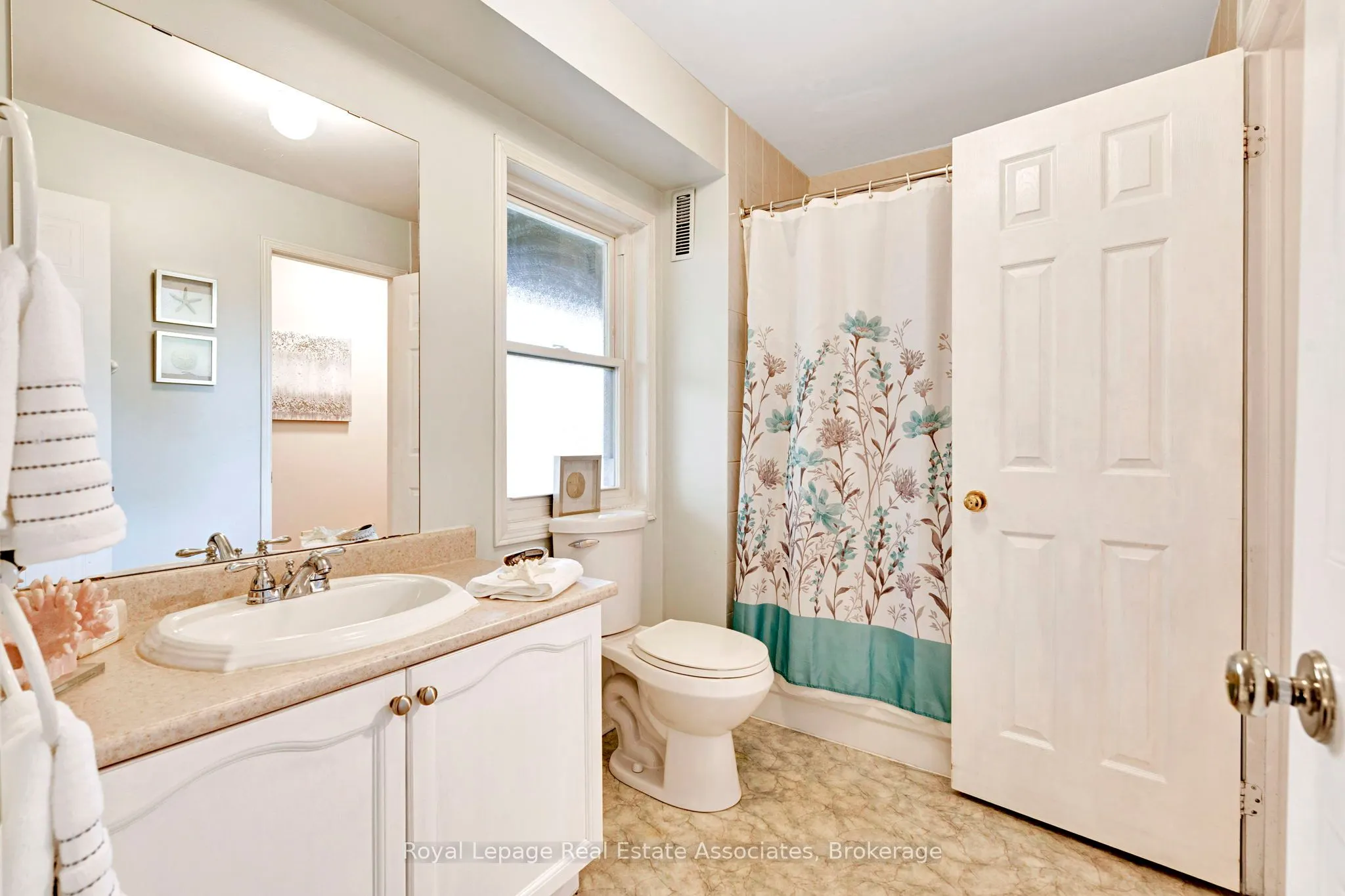 119 D'ambrosio Drive, #2
