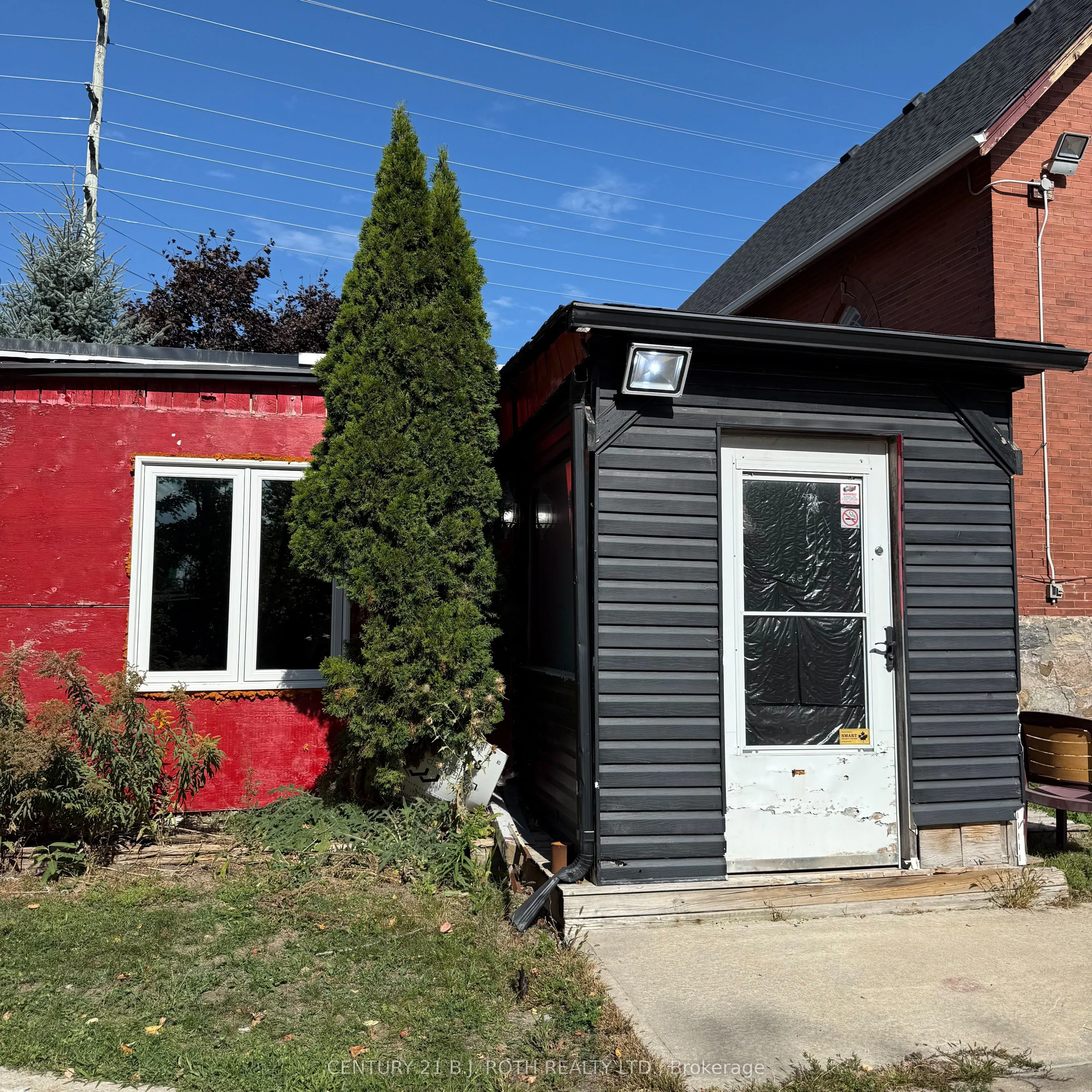 371 Mapleview Drive W, #back unit