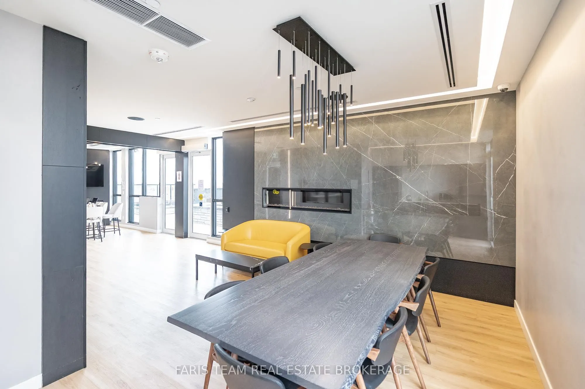 681 Yonge Street, #311