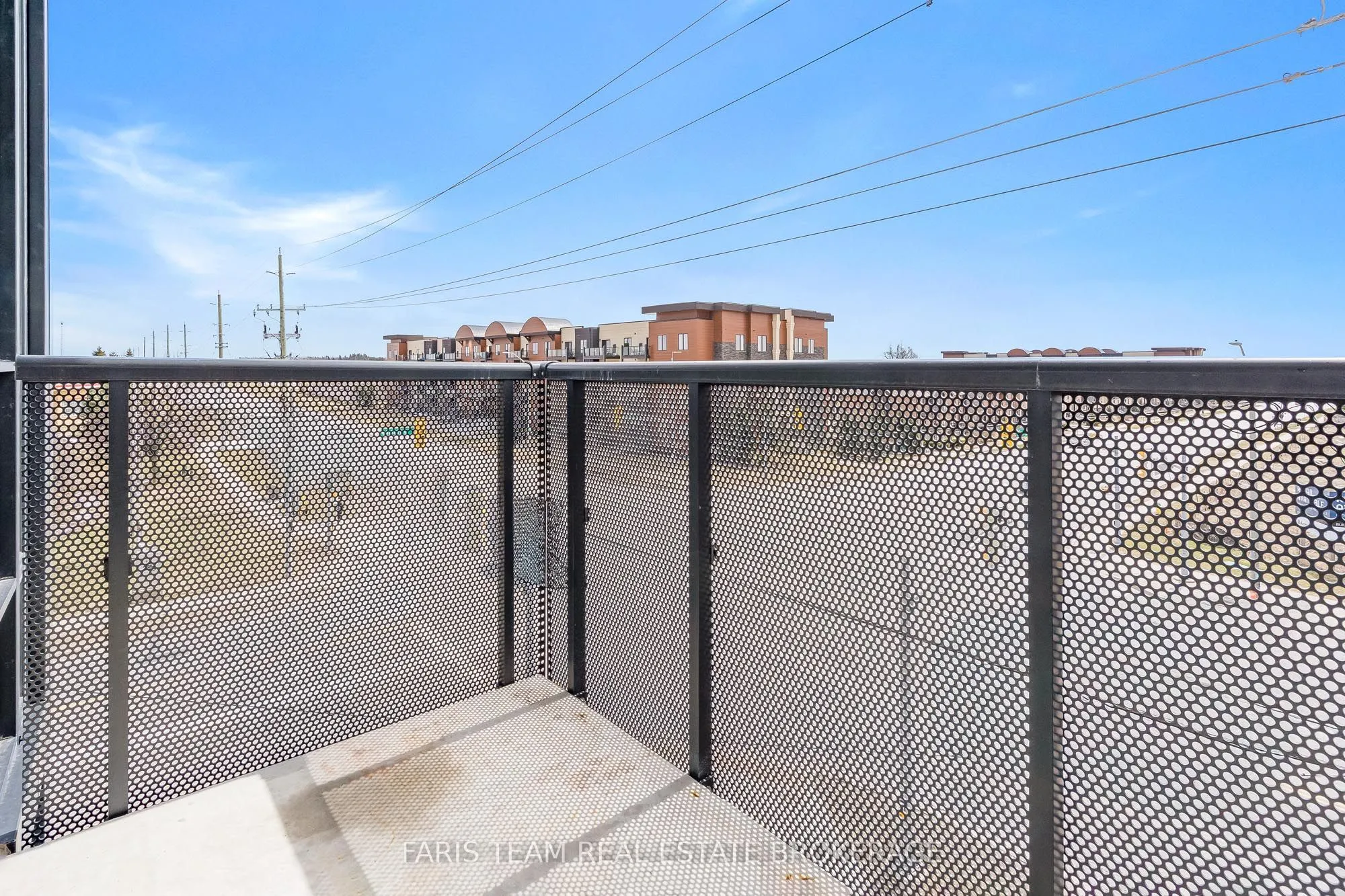 681 Yonge Street, #311