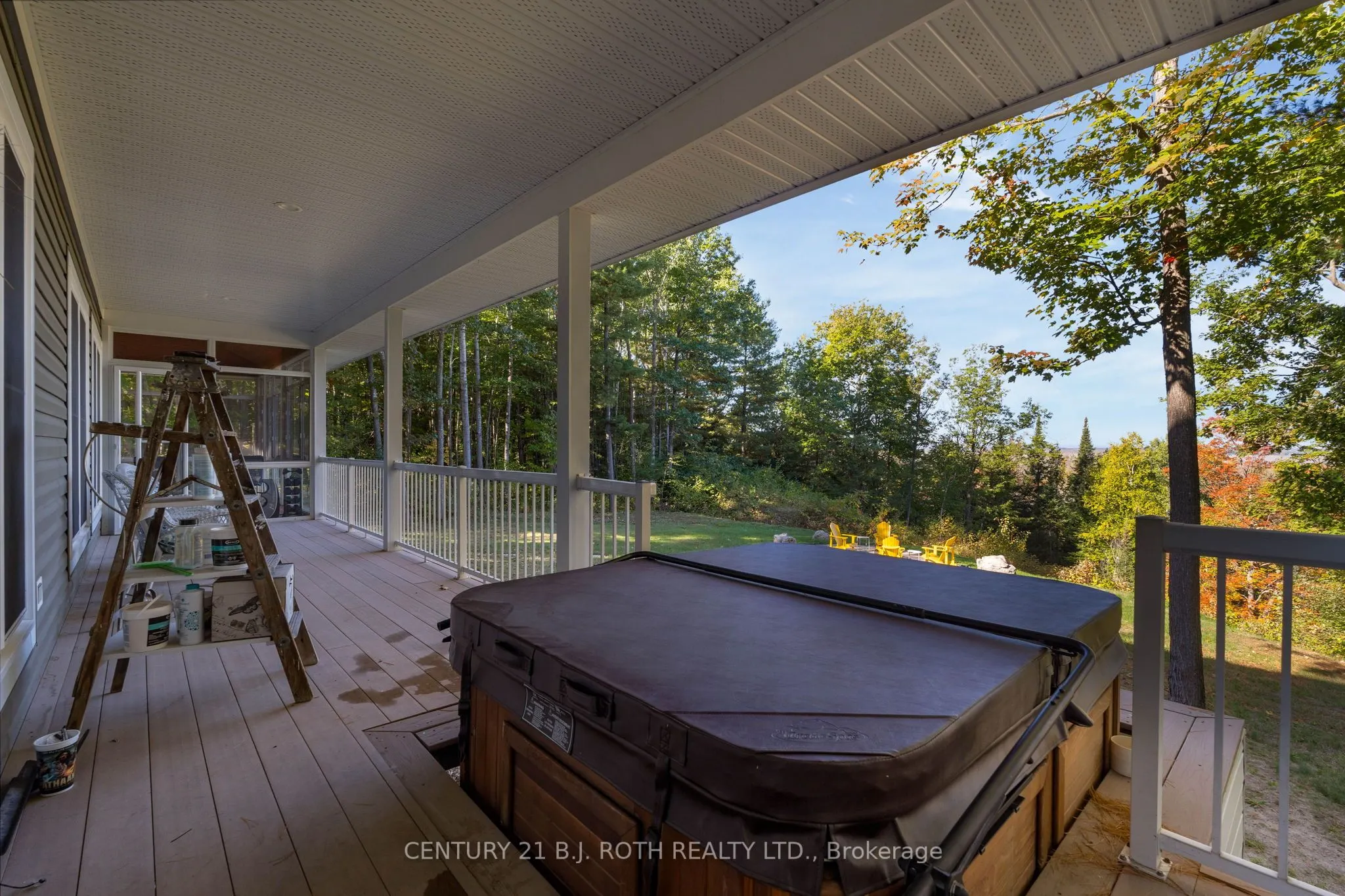 2710 Portage Trail