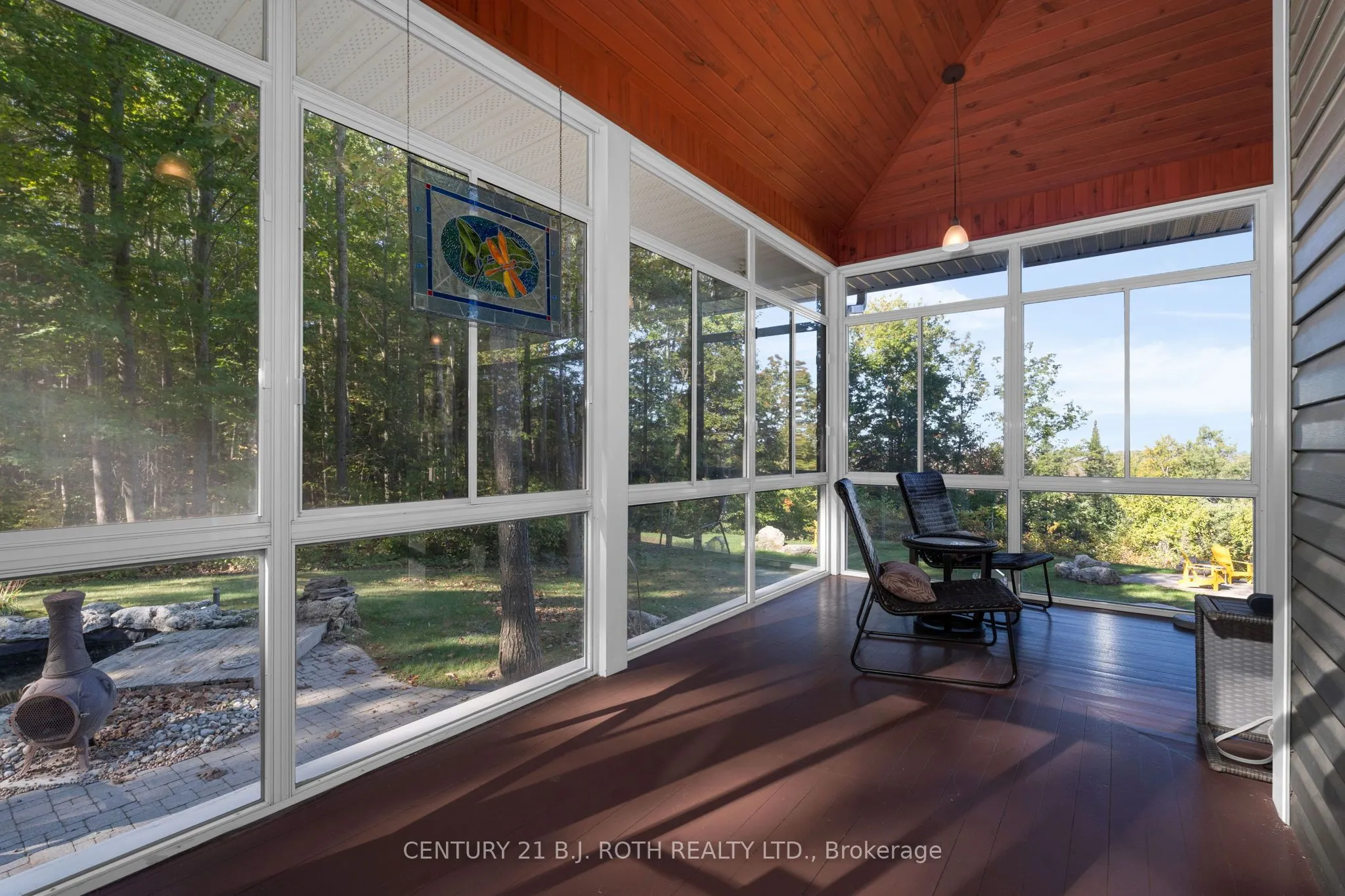 2710 Portage Trail