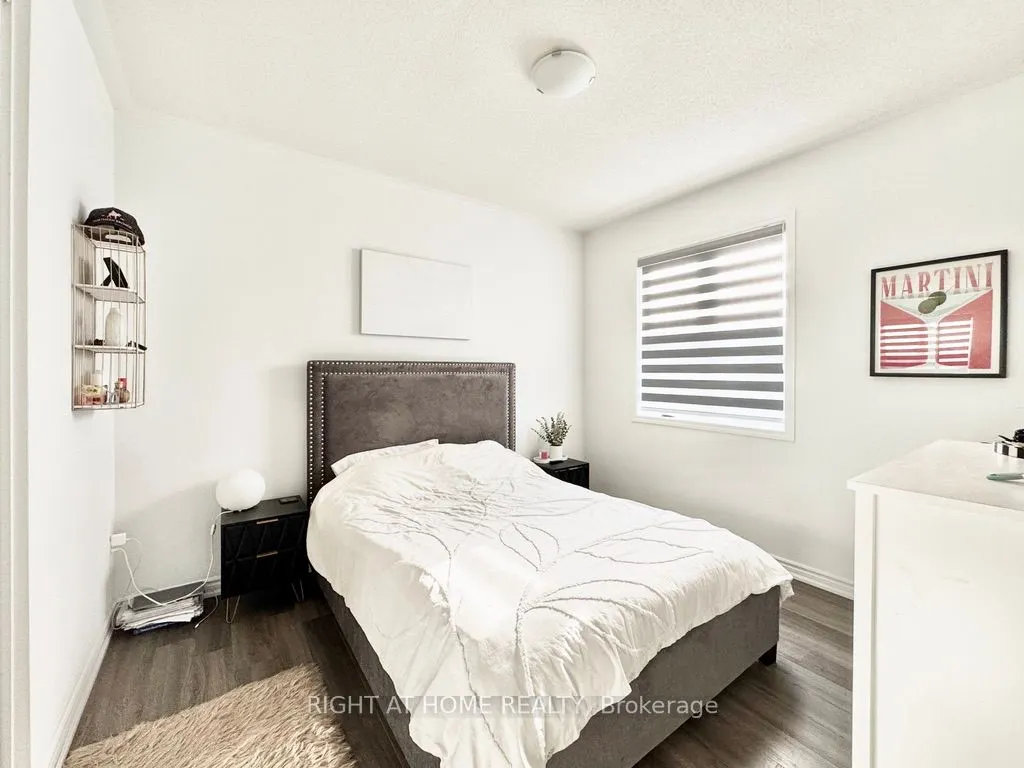 61 Suzuki Street, #Upper
