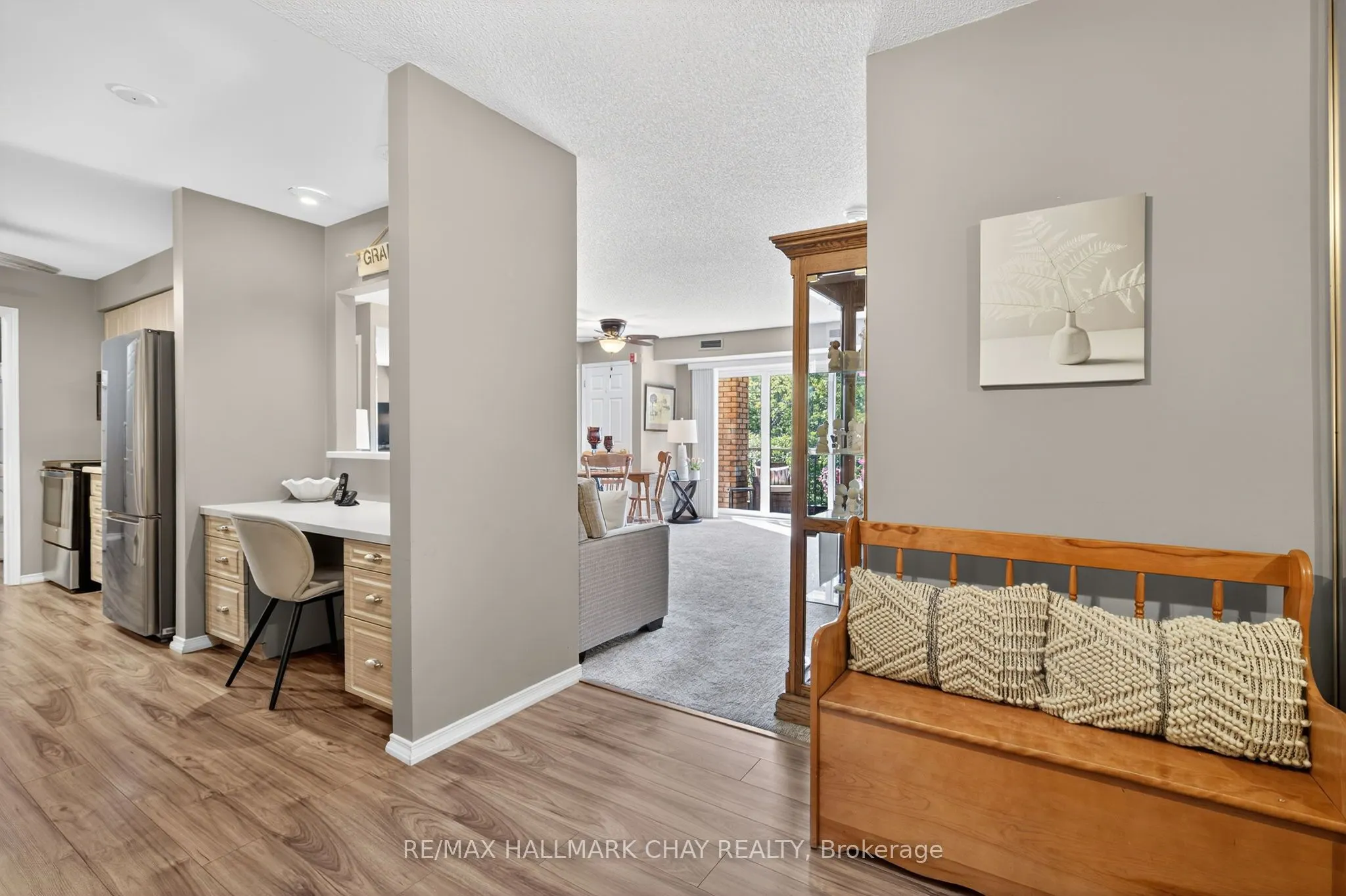10 Coulter Street, #124