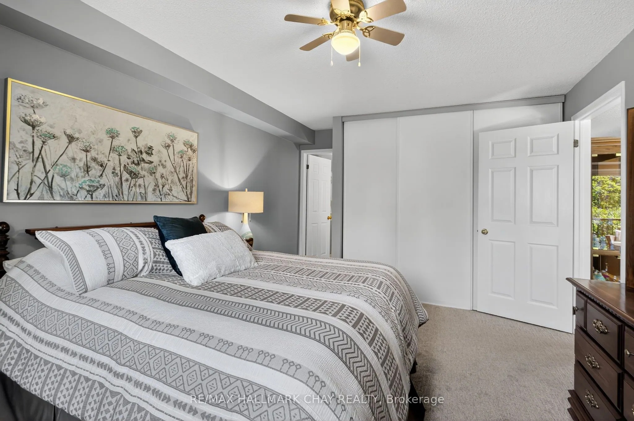 10 Coulter Street, #124