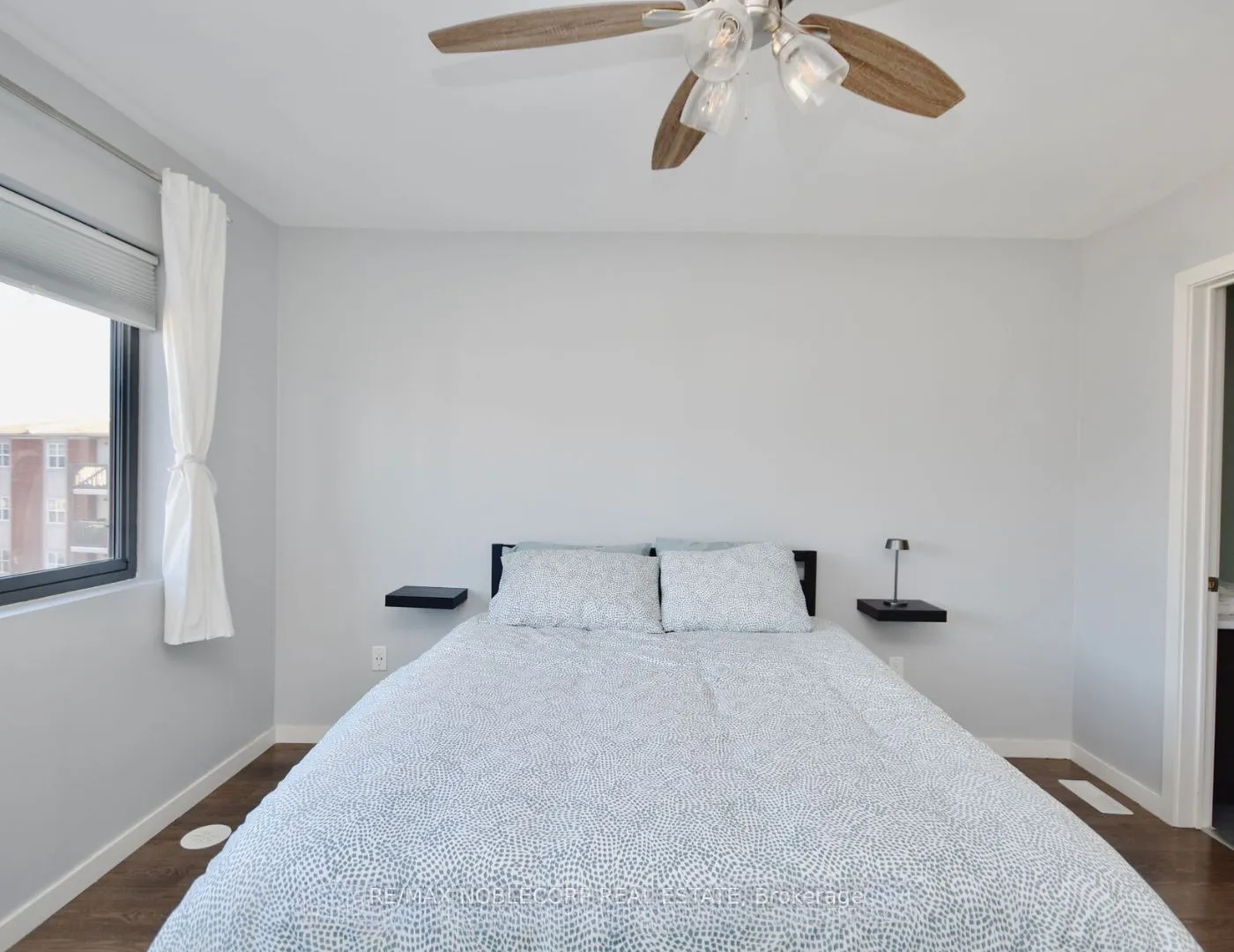 369 Essa Road, #19
