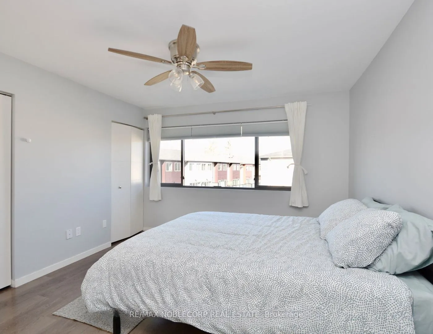 369 Essa Road, #19