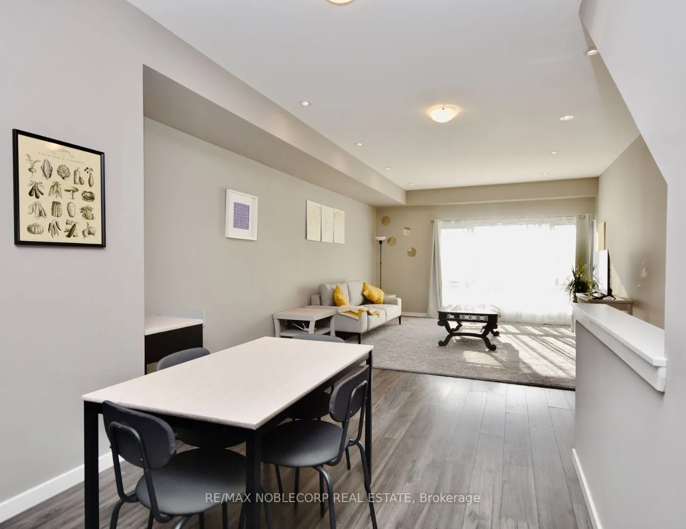 369 Essa Road, #19