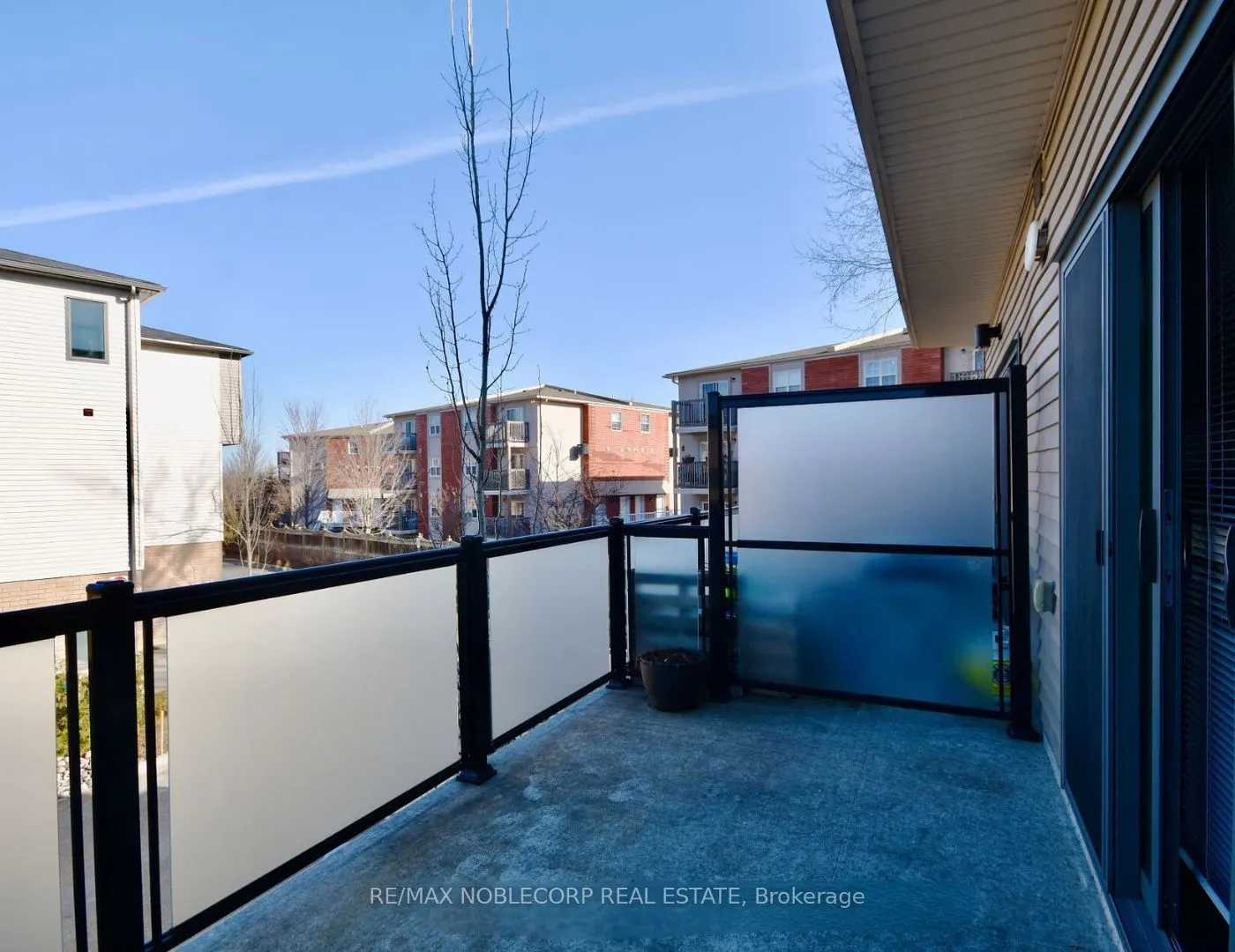 369 Essa Road, #19