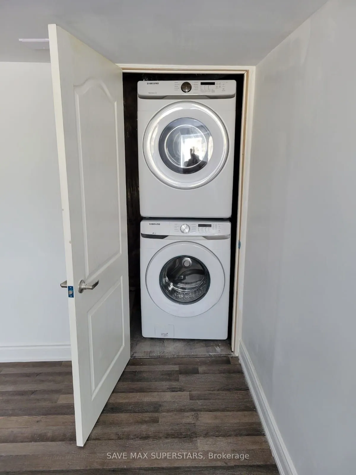 32 Westminster Circle, #Lower