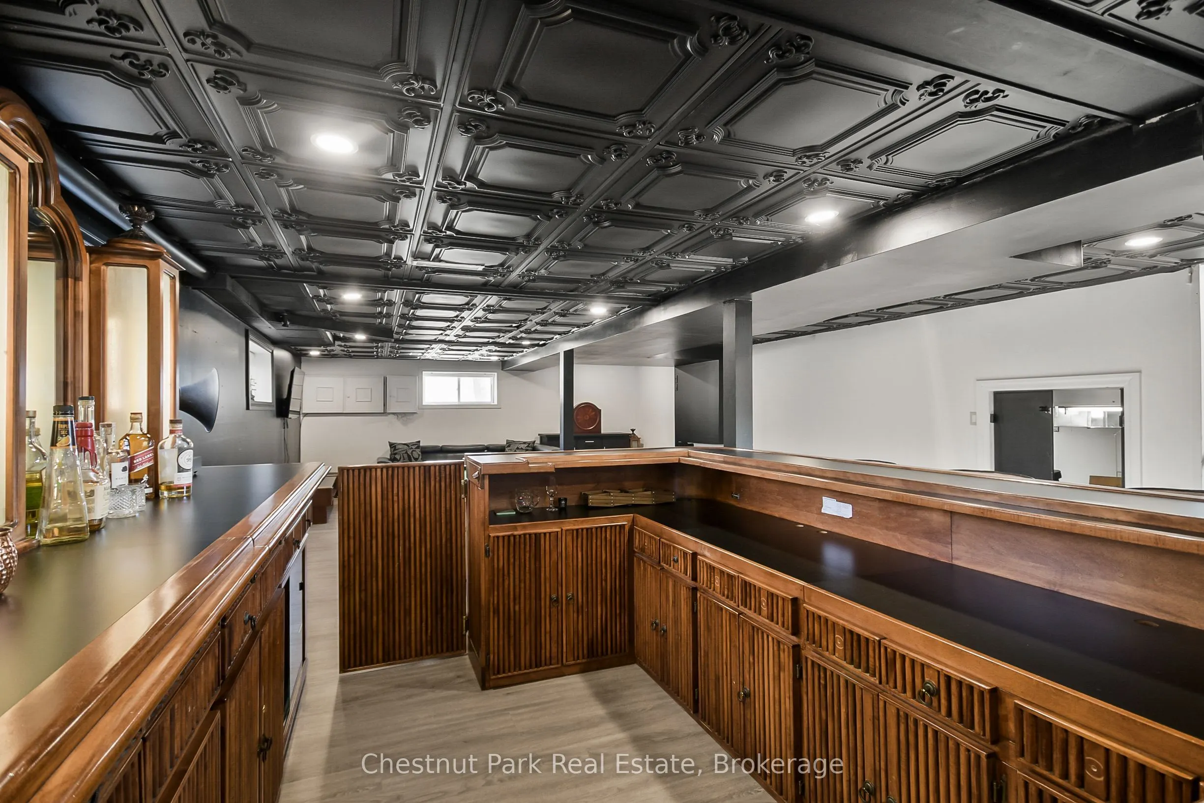 7609 Somerset Park