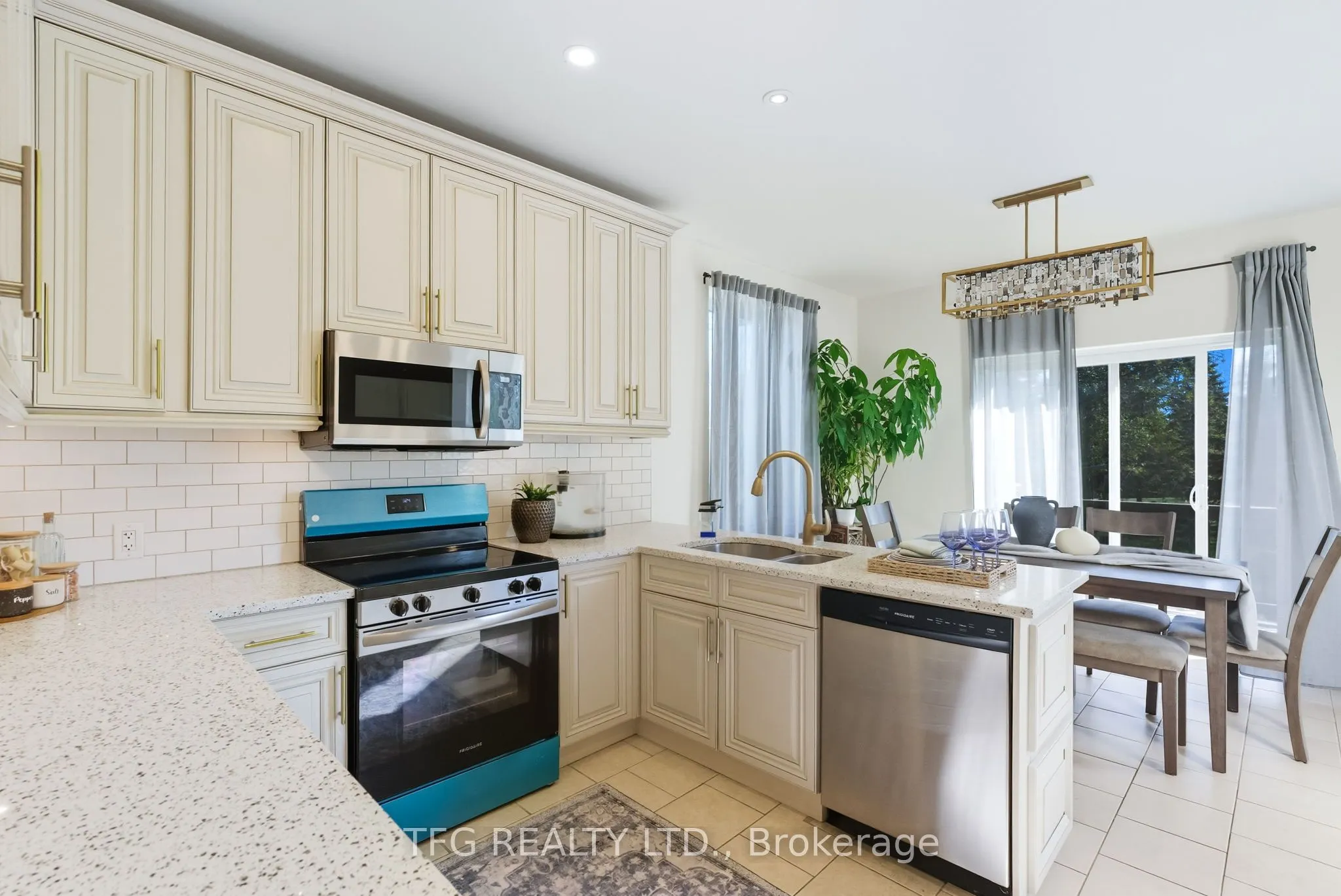 165 Bayshore Drive