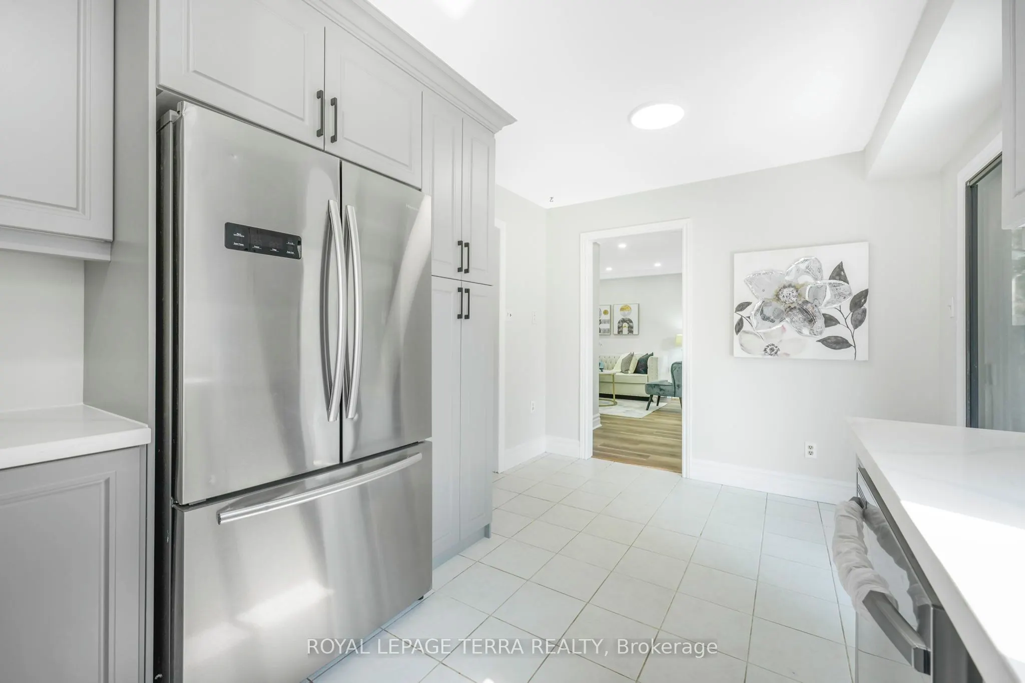 67 Livingstone Street W