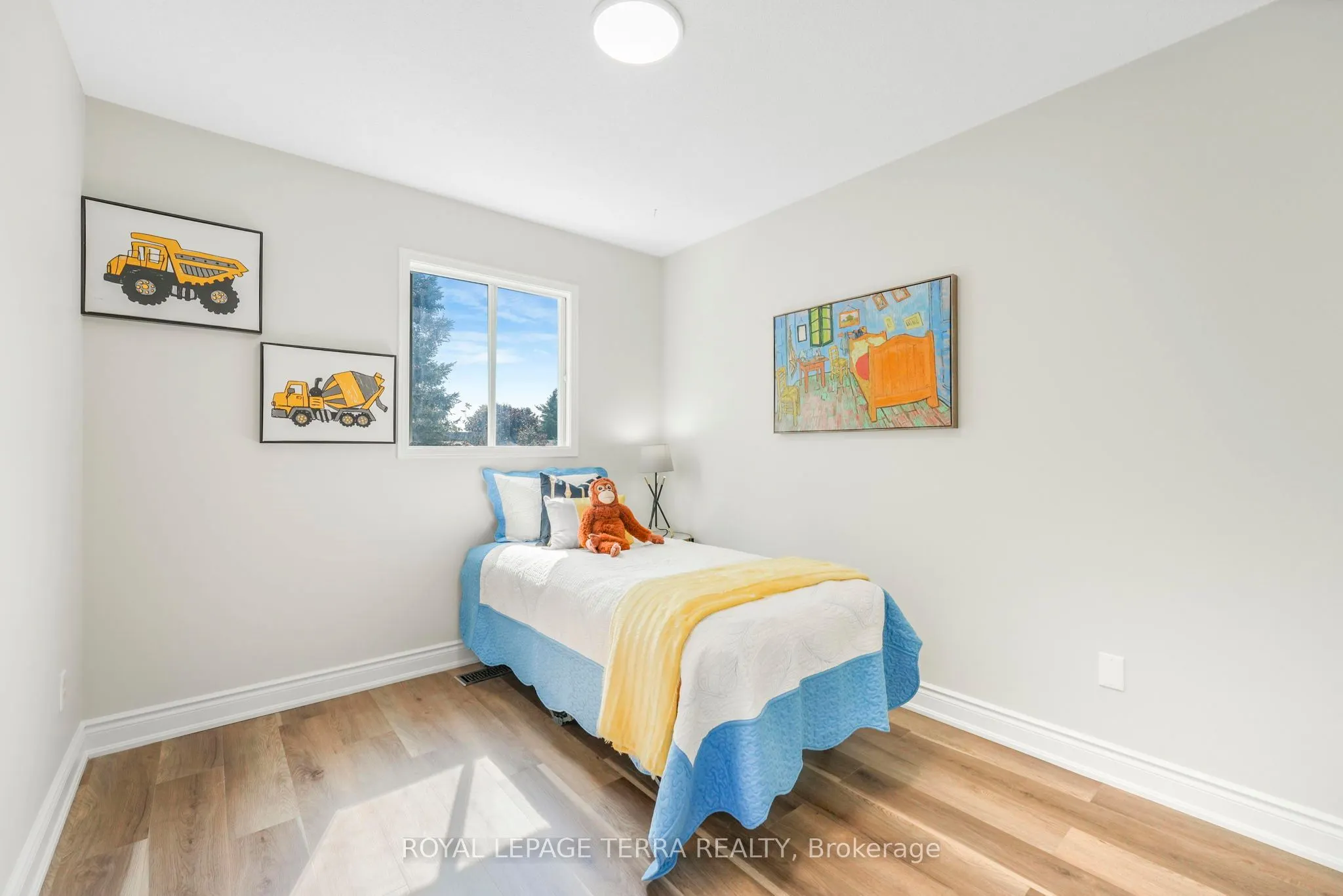 67 Livingstone Street W