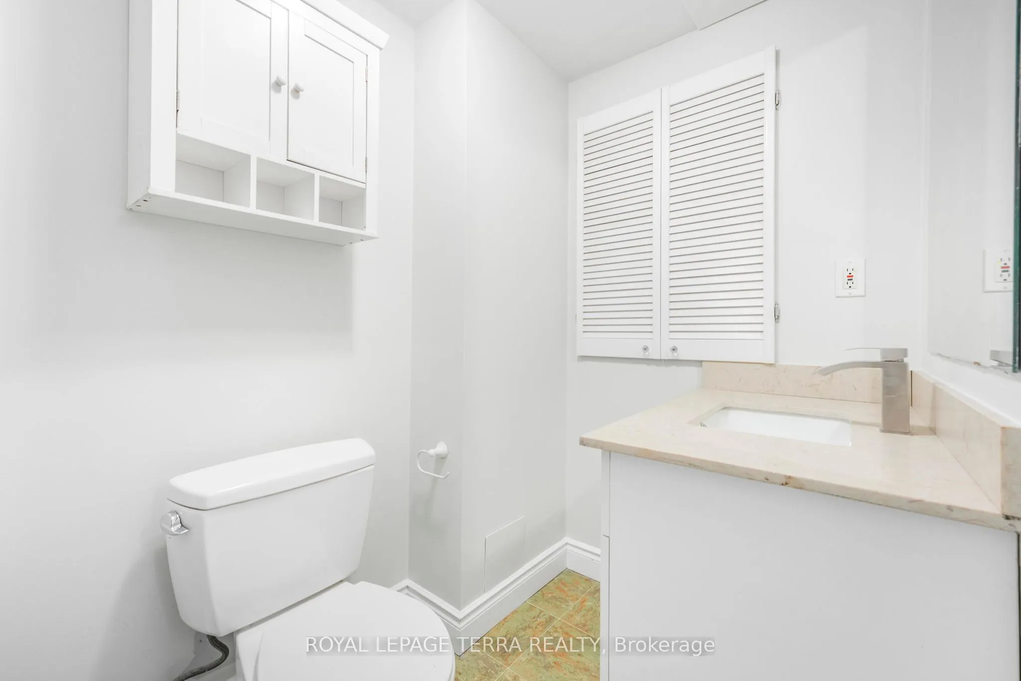 67 Livingstone Street W
