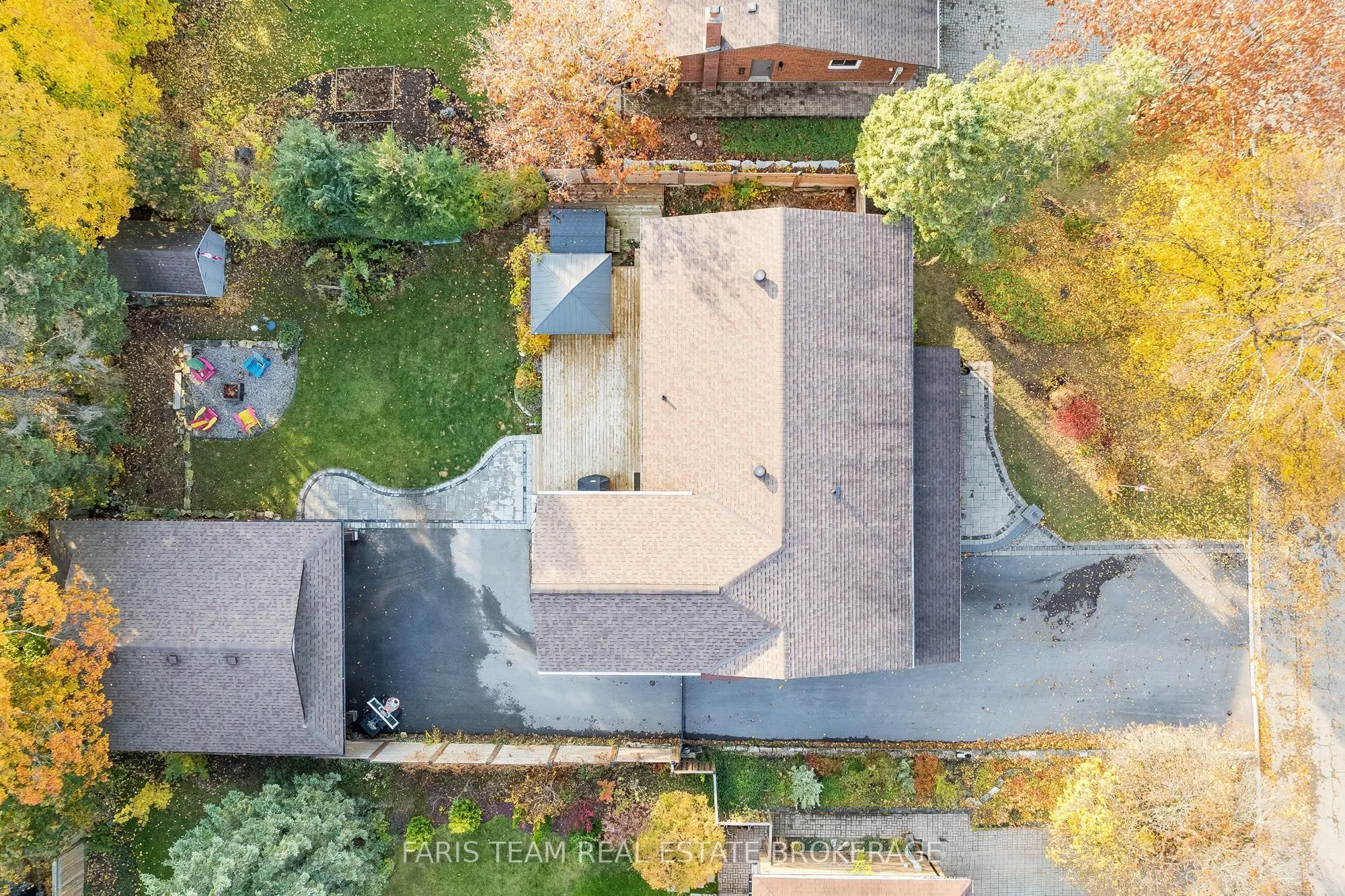 27 Garrett Crescent