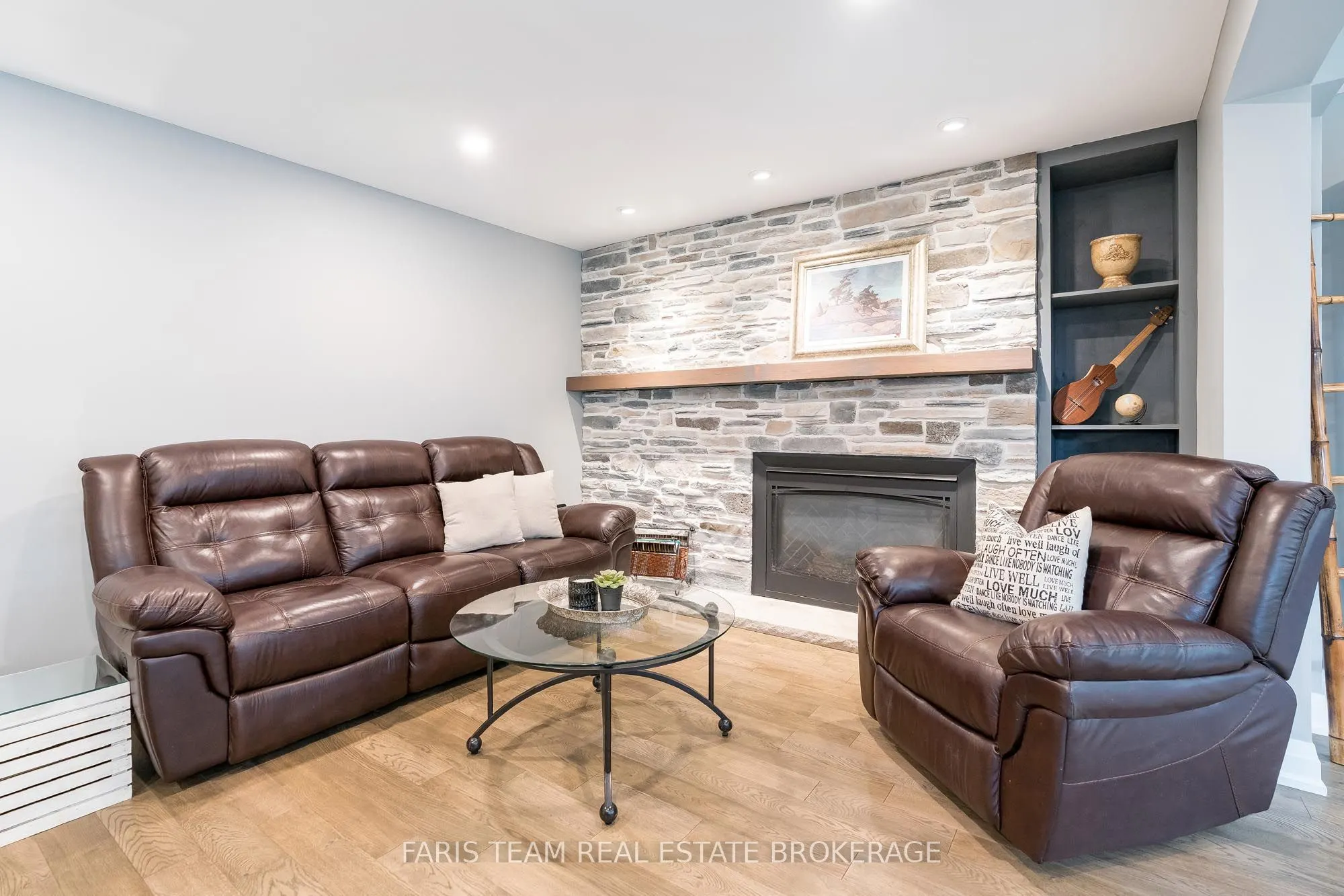 27 Garrett Crescent