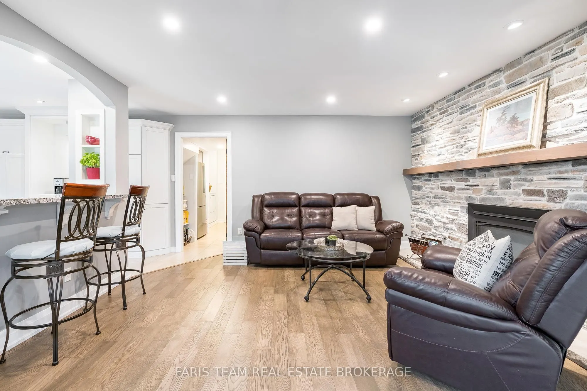 27 Garrett Crescent