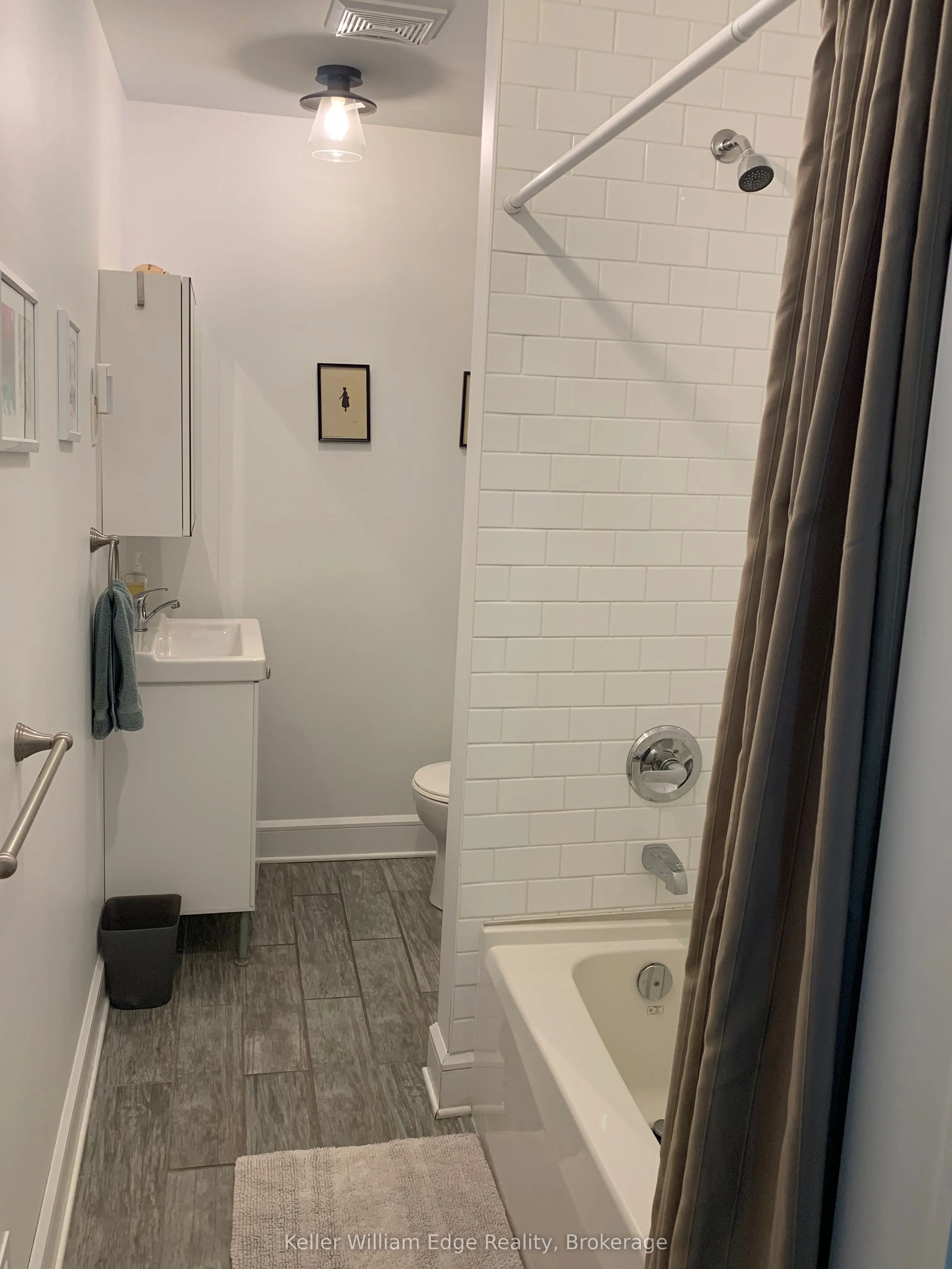 92 Fourth Street E