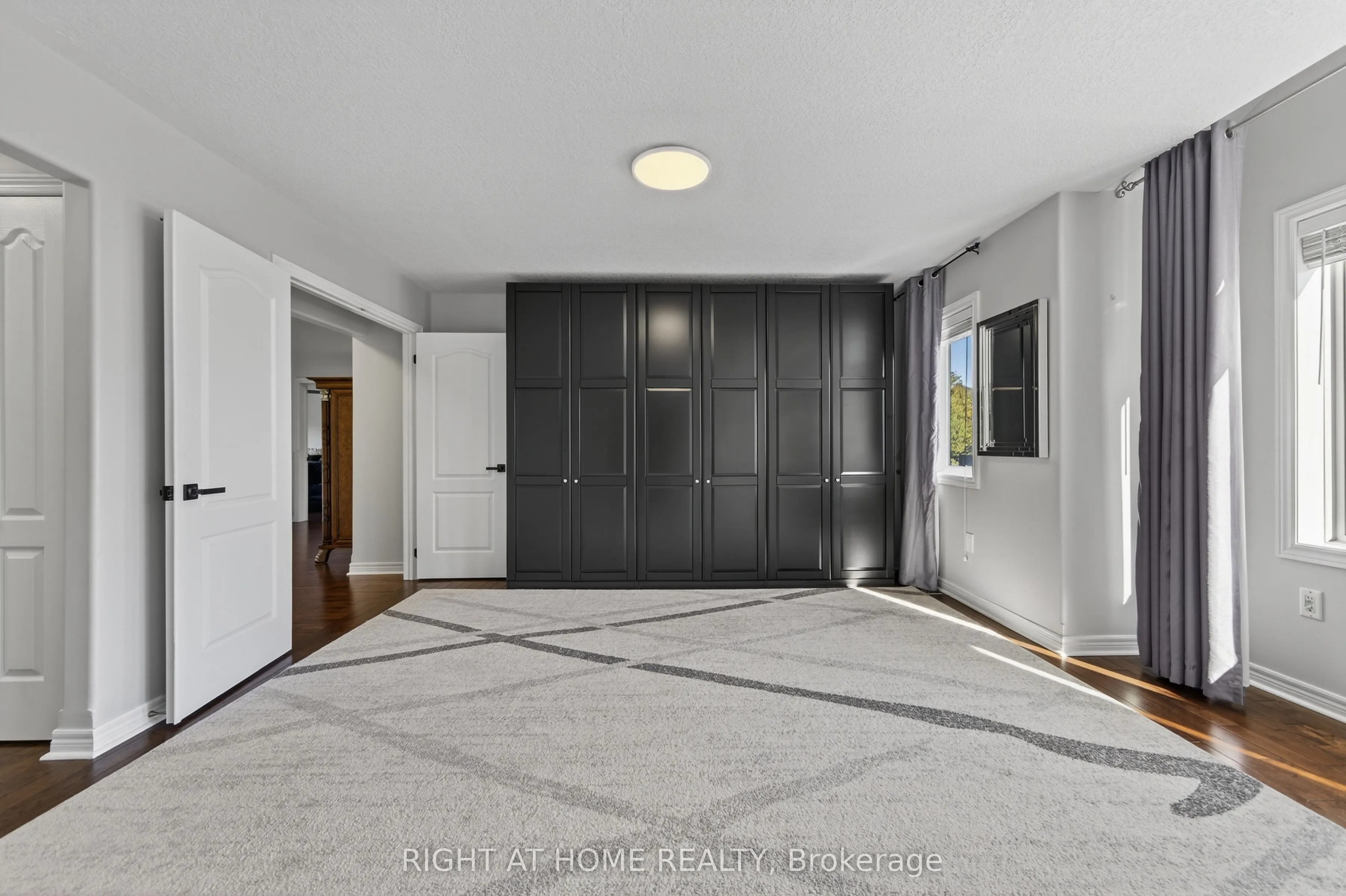72 BIRKHALL Place
