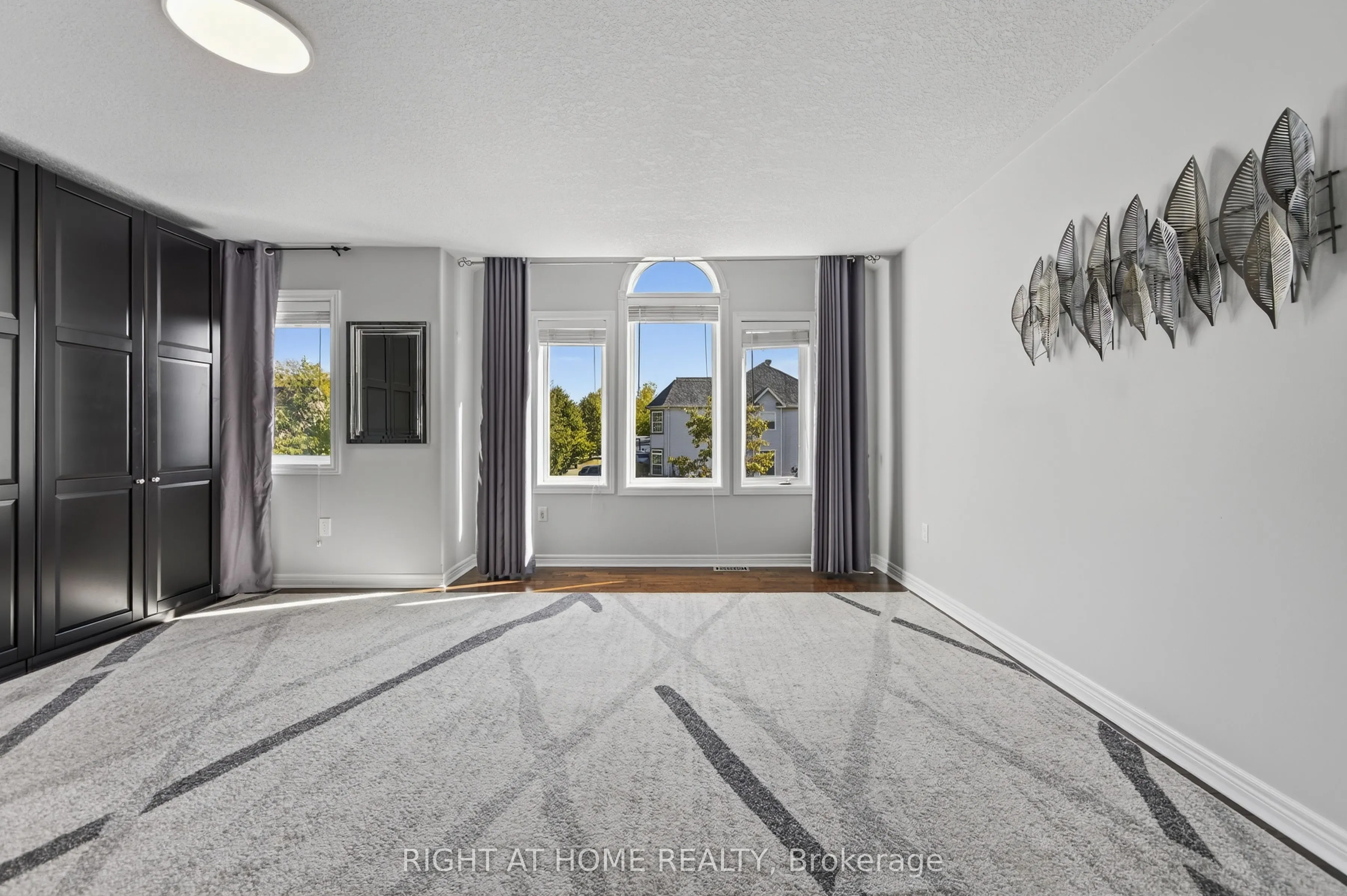72 BIRKHALL Place