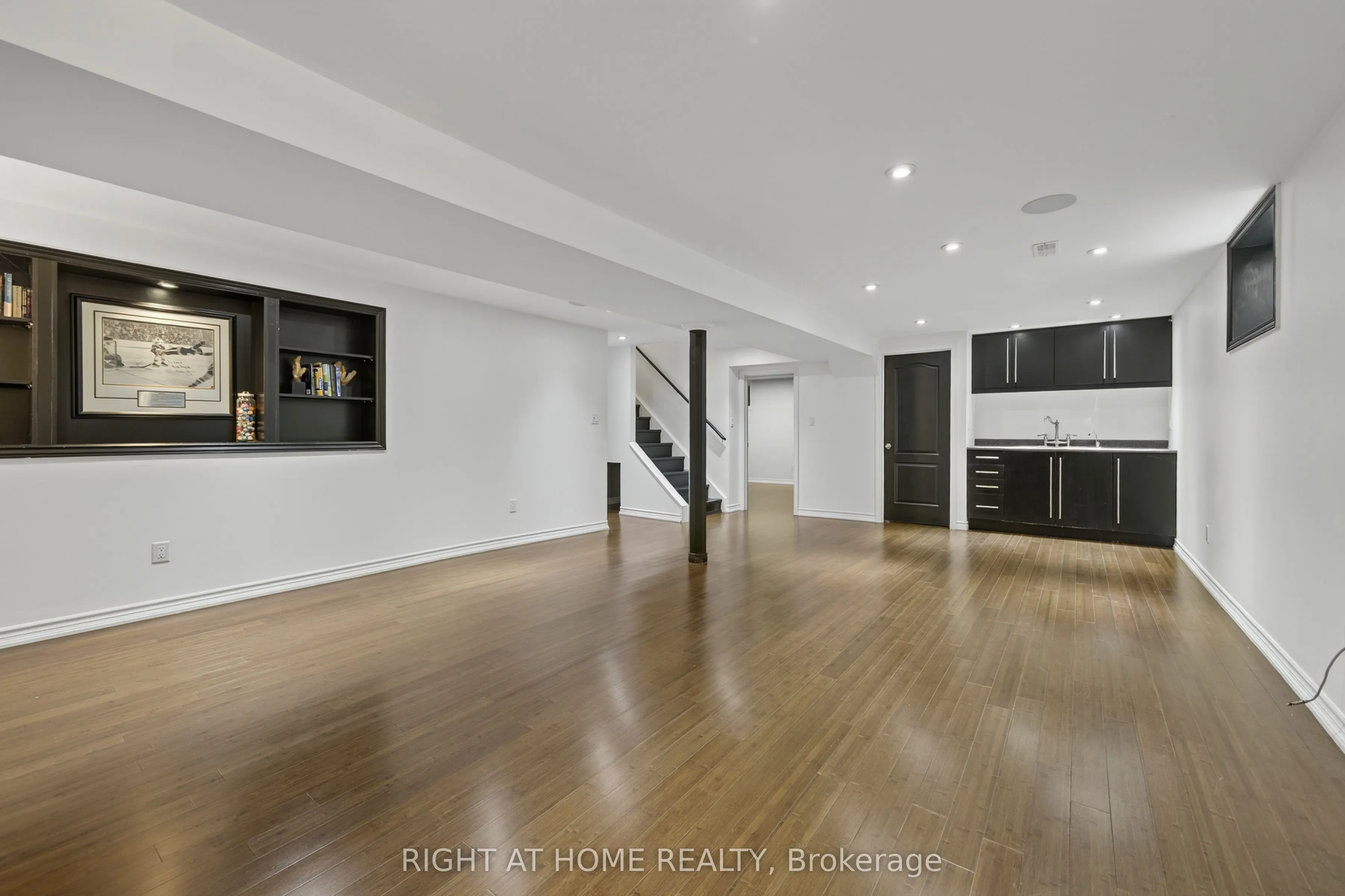 72 BIRKHALL Place