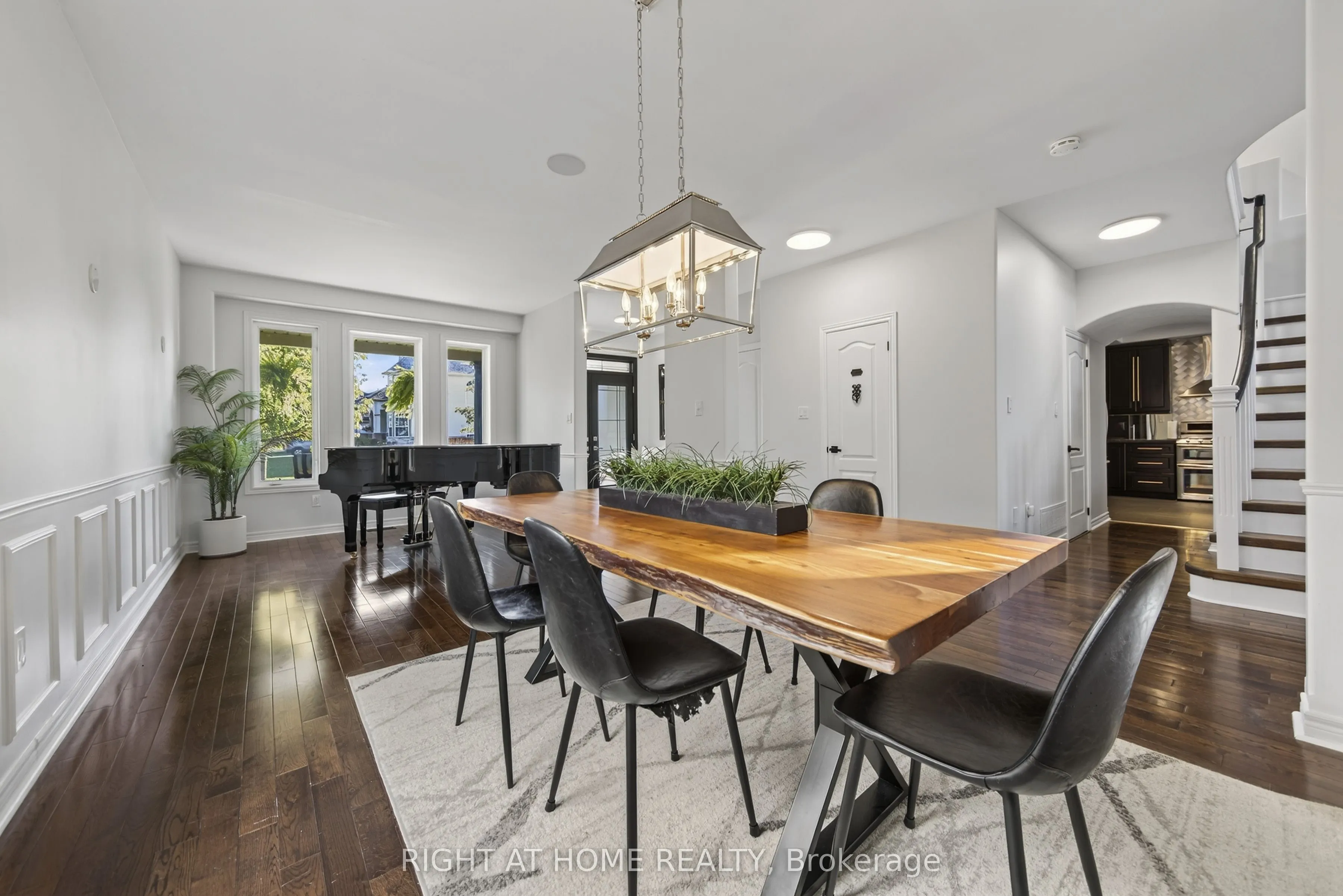 72 BIRKHALL Place