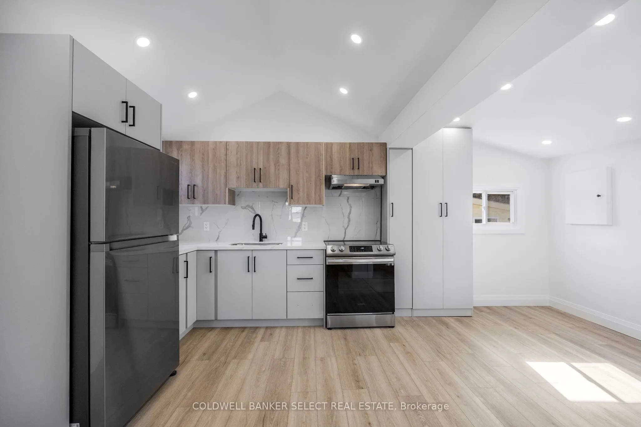 338 Old Mosley Street, #Unit 3