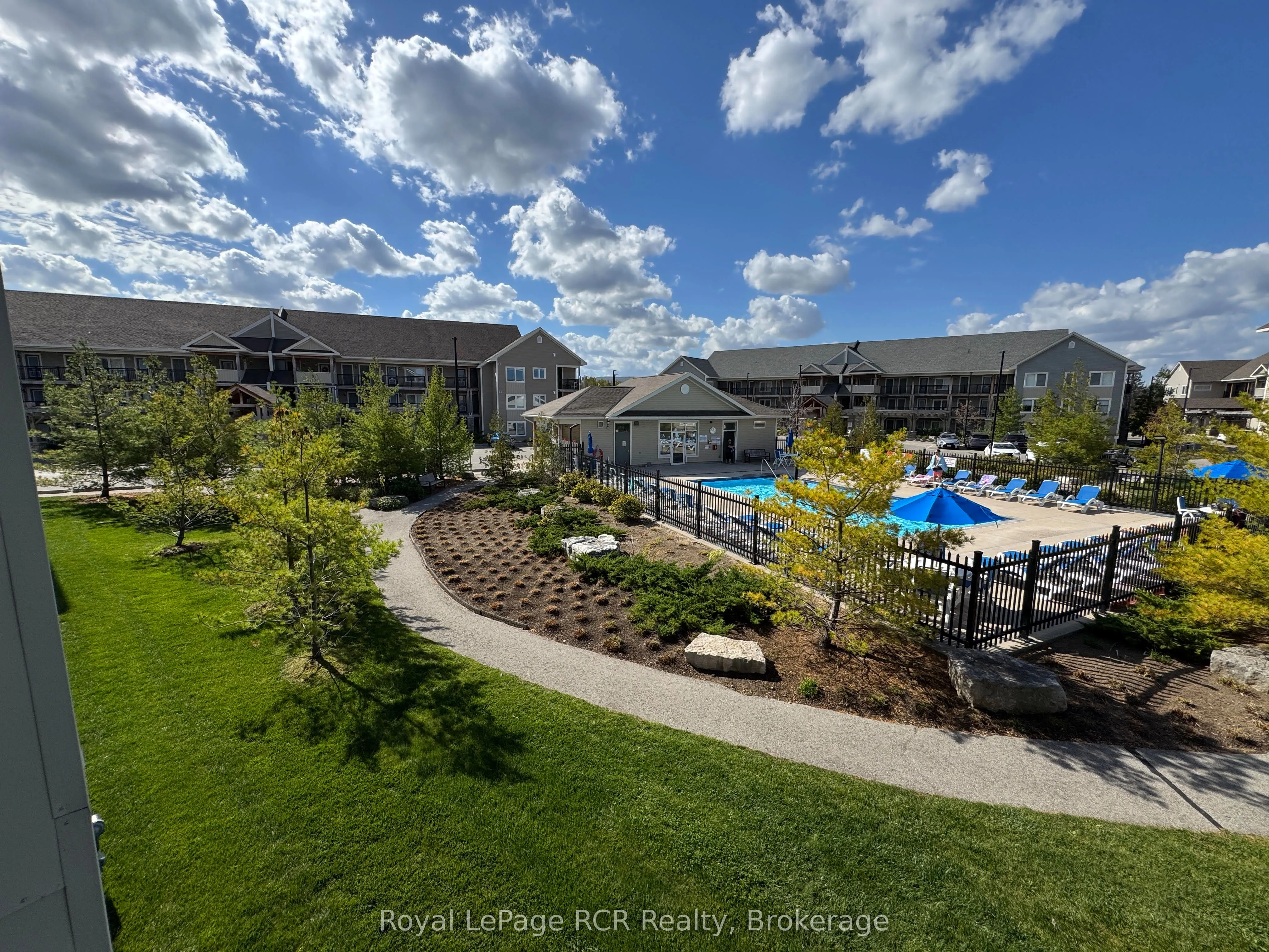 2 COVE Court, #205